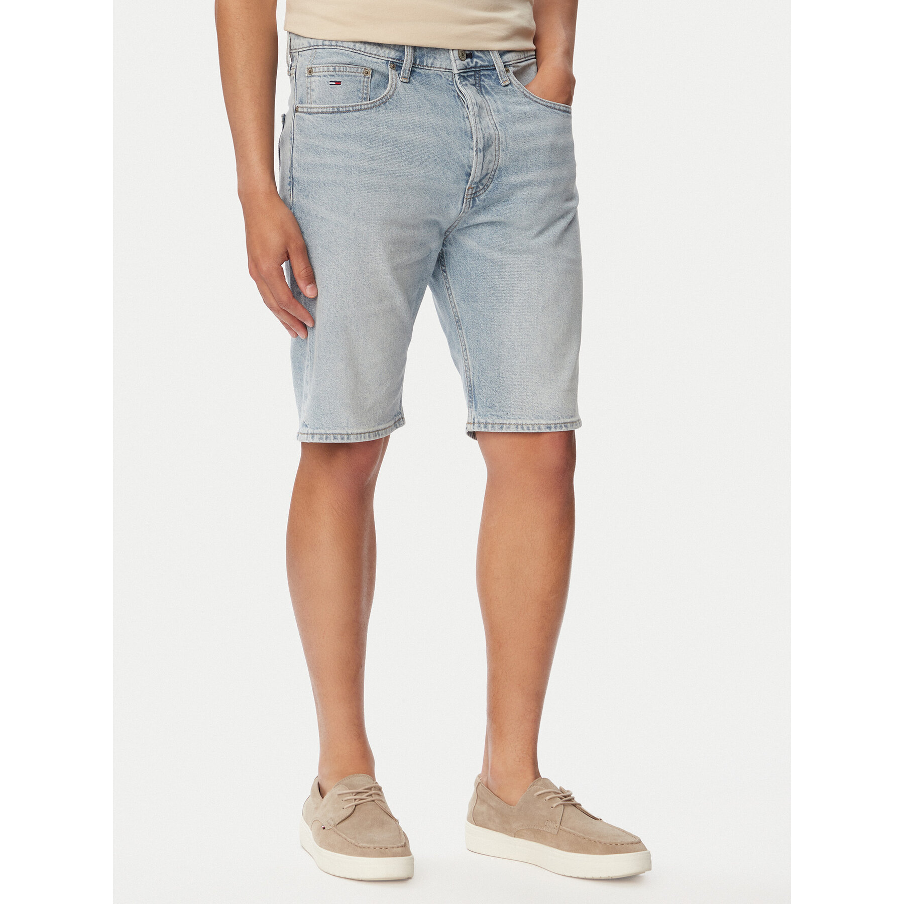 Tommy Jeans Jeansshorts Otis DM0DM23379 Hellblau Regular Fit