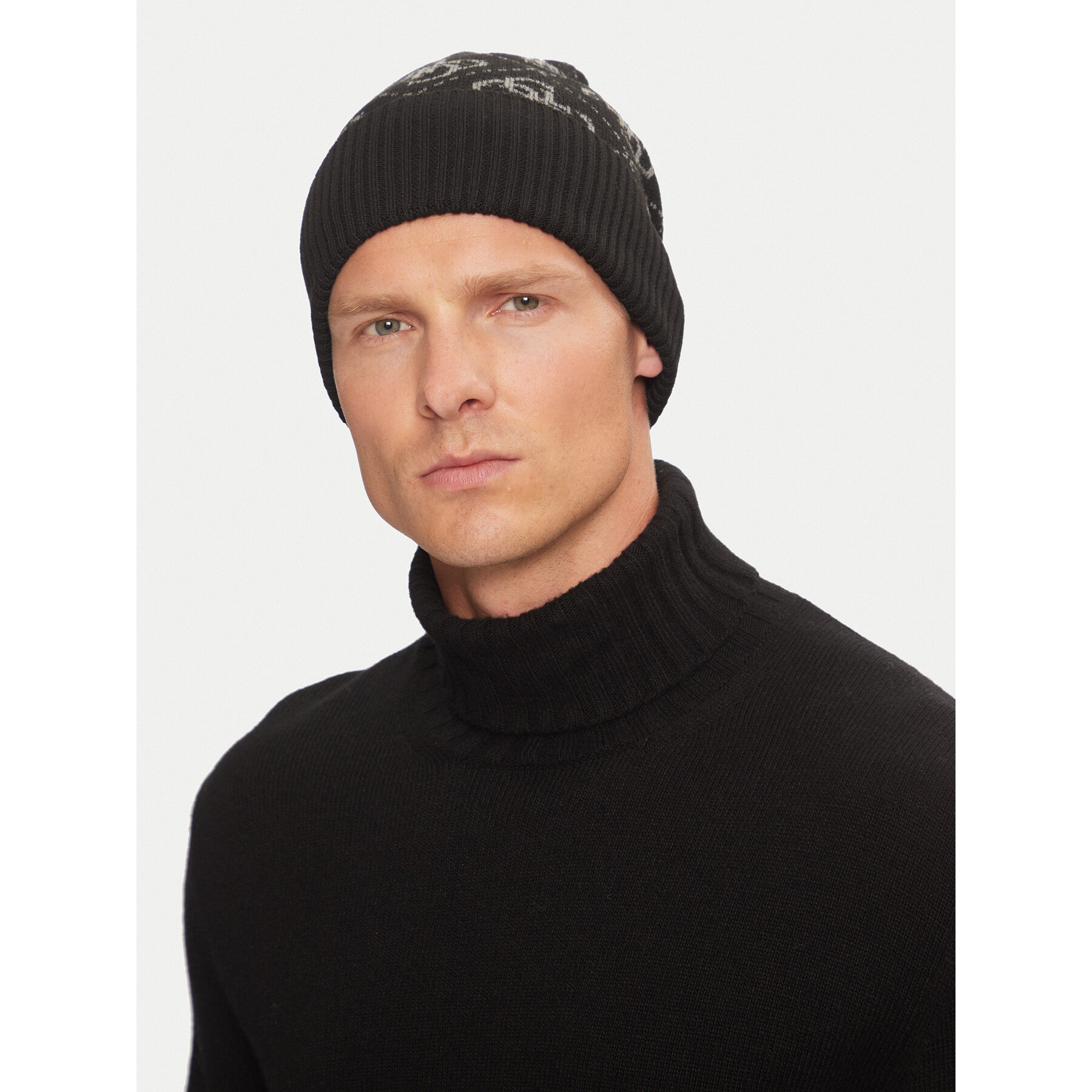 Căciulă Guess AM9469 POL01 Negru