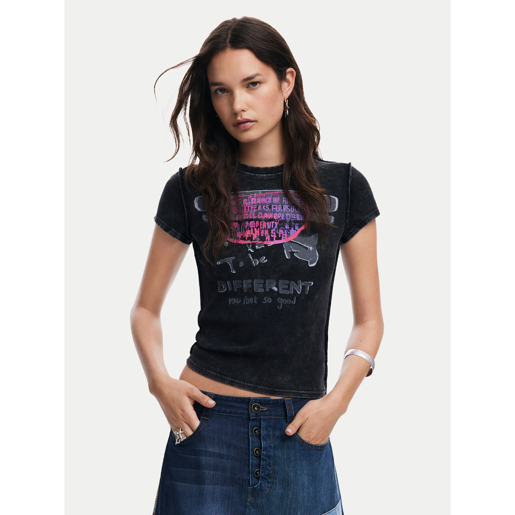Desigual Majica 25SWTKX6 Siva Slim Fit