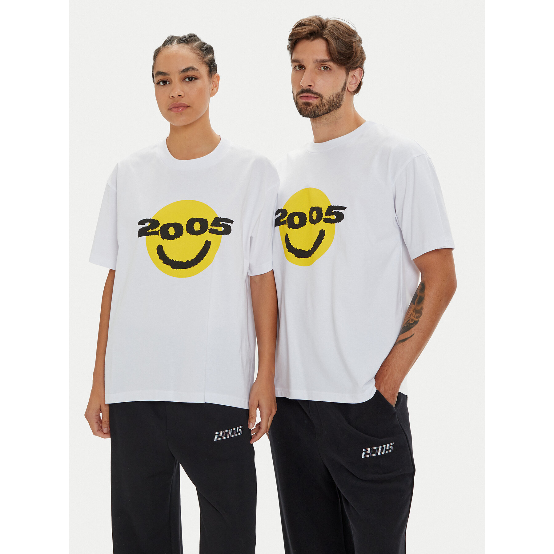 2005 2005 T-Shirt Unisex Smiley Λευκό Regular Fit