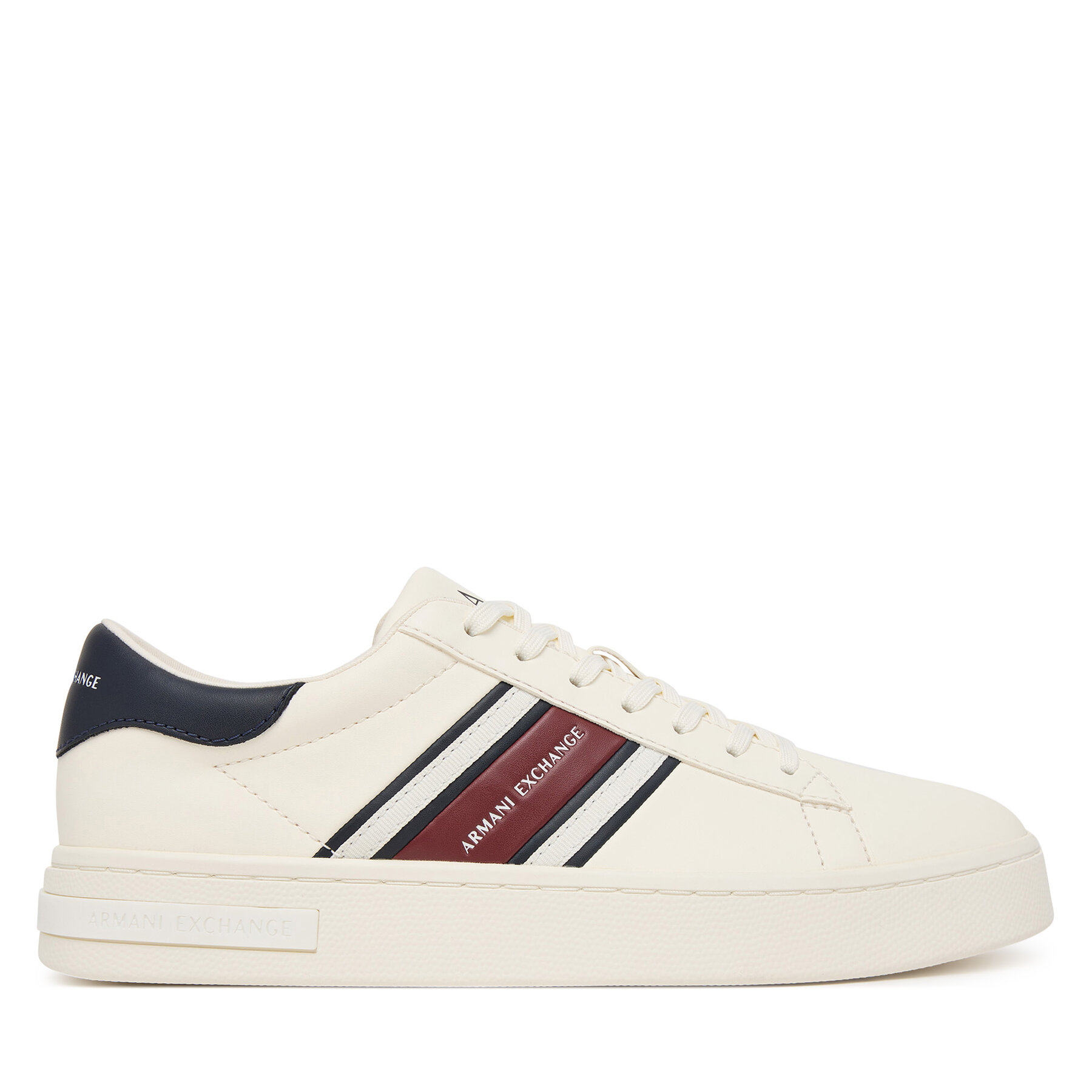 Sneakersy Armani Exchange XM002198 AF21421 M0430 Biela