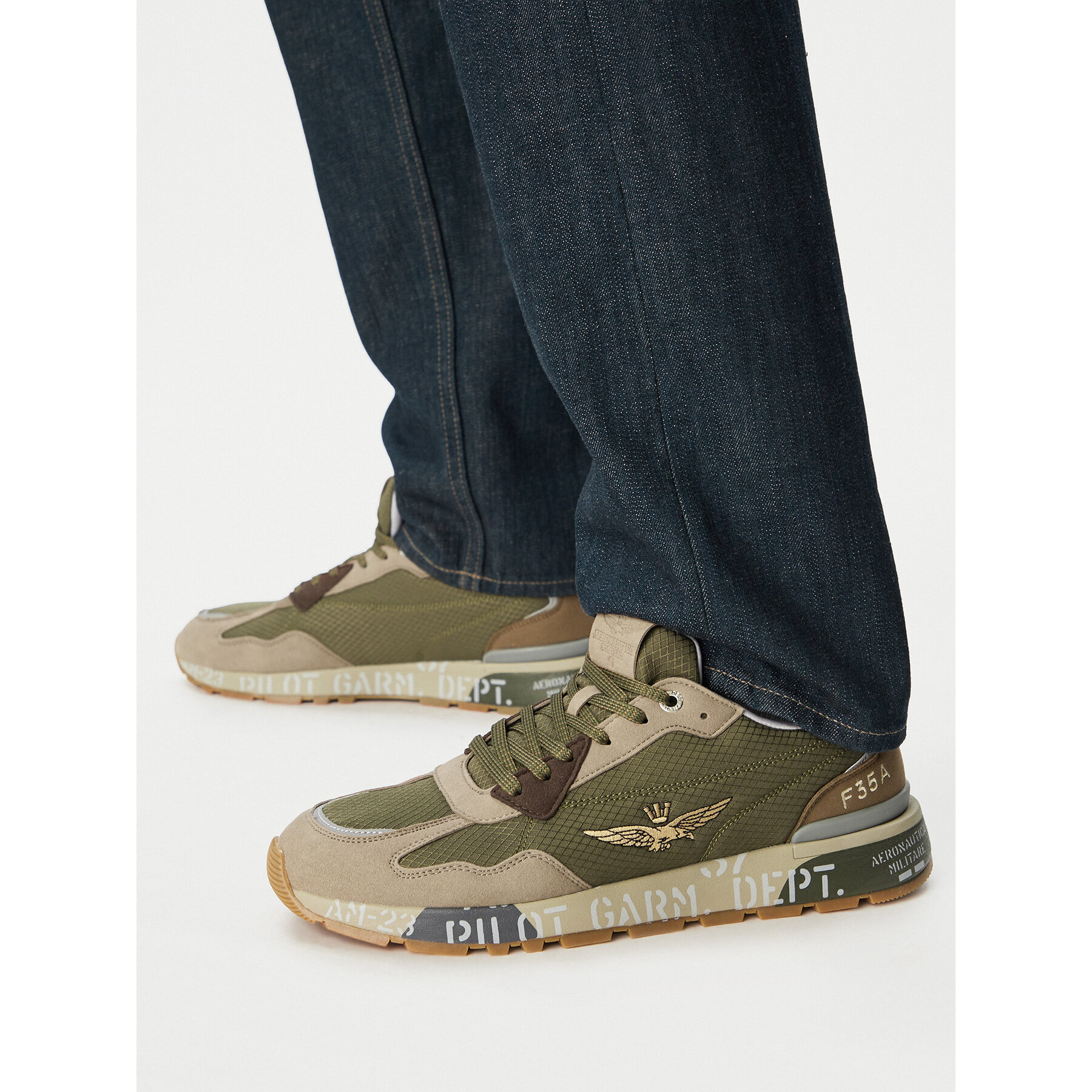 Snīkeri Aeronautica Militare 261SC0276UCT04327 Zaļš