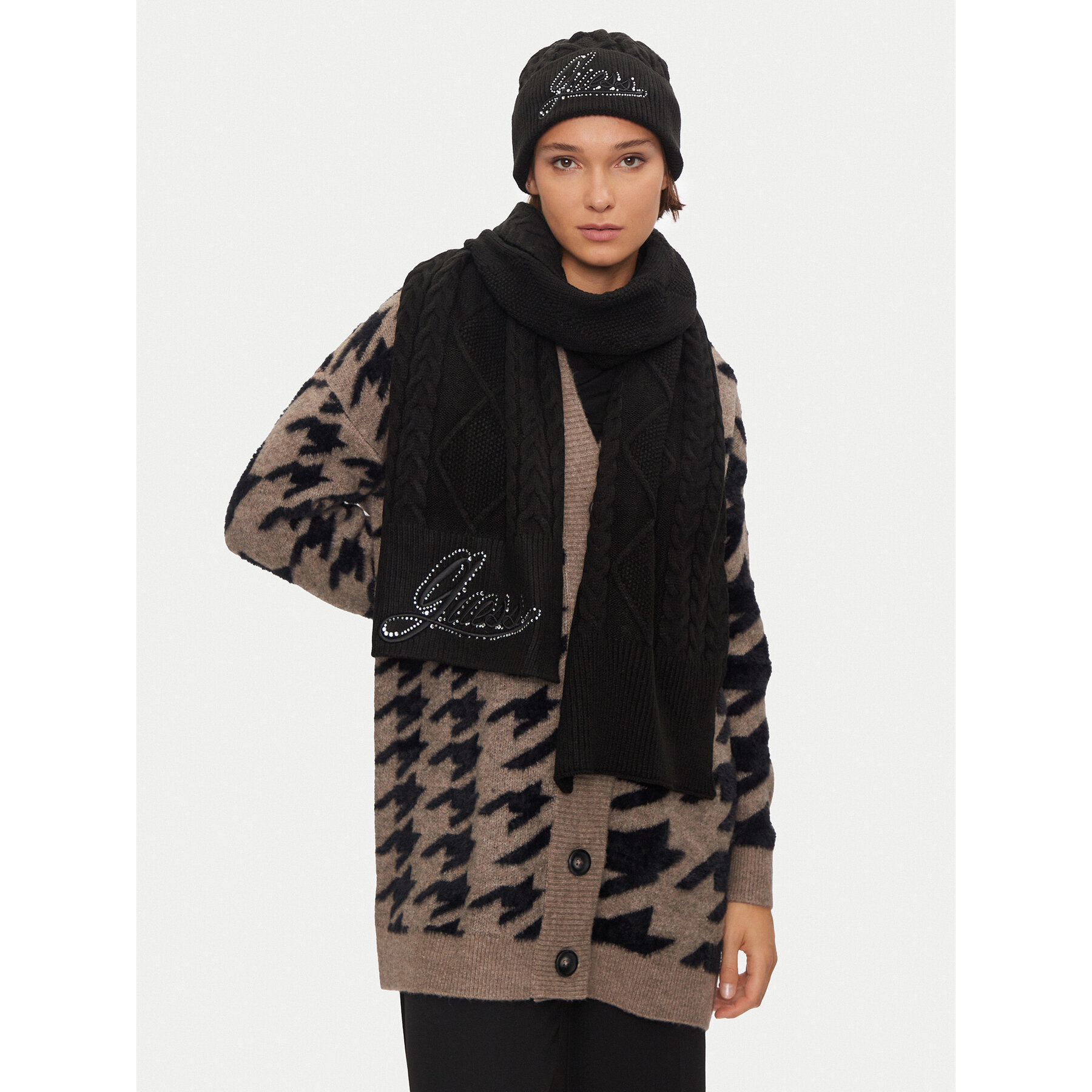 Šál Guess W4BZ25 Z3362 Čierna