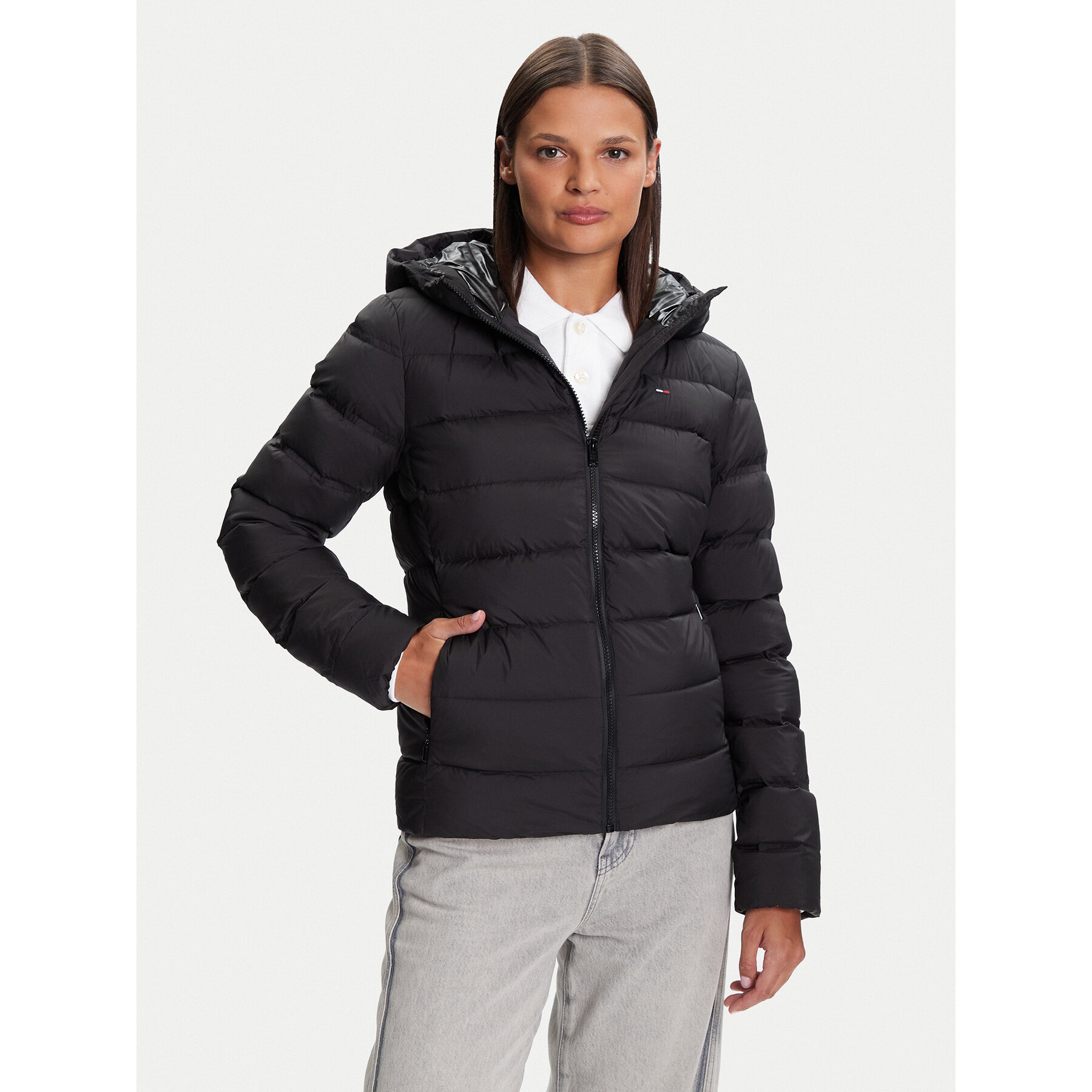 Tommy Jeans Daunenjacke DW0DW21617 Schwarz Slim Fit