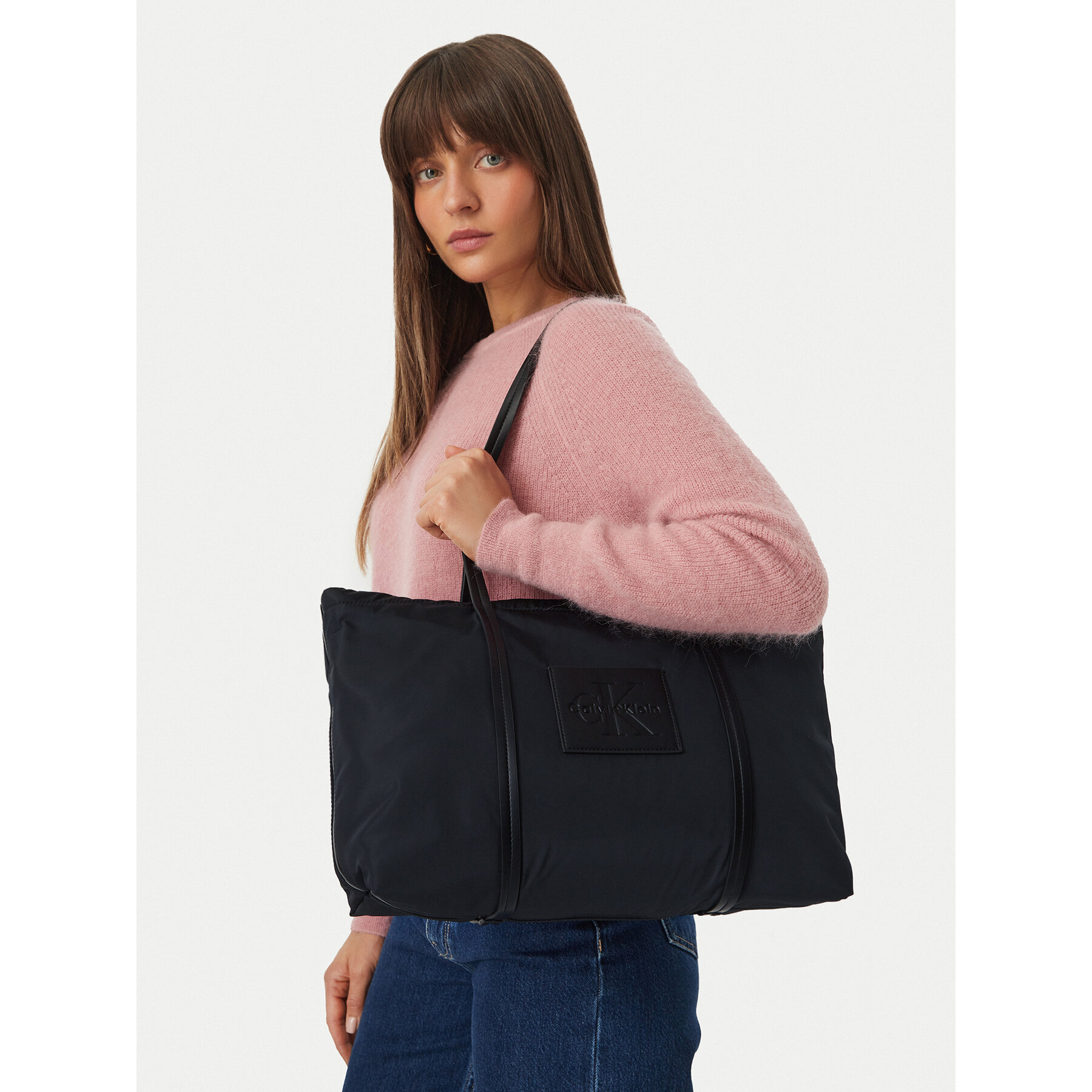 Torbica Calvin Klein Medium Tote LV04F3869G Crna