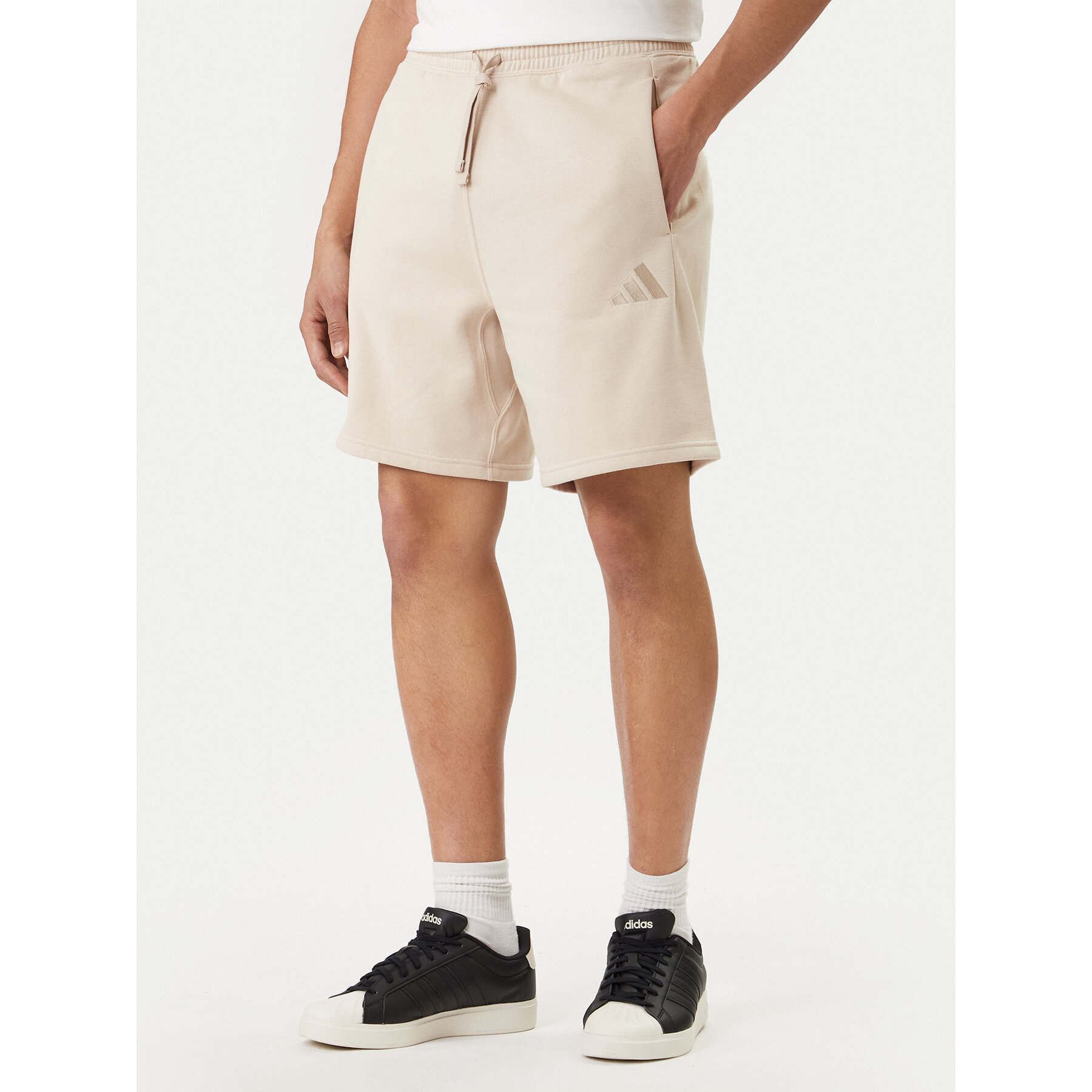 adidas Sportshorts ALL SZN KC3164 Beige Regular Fit