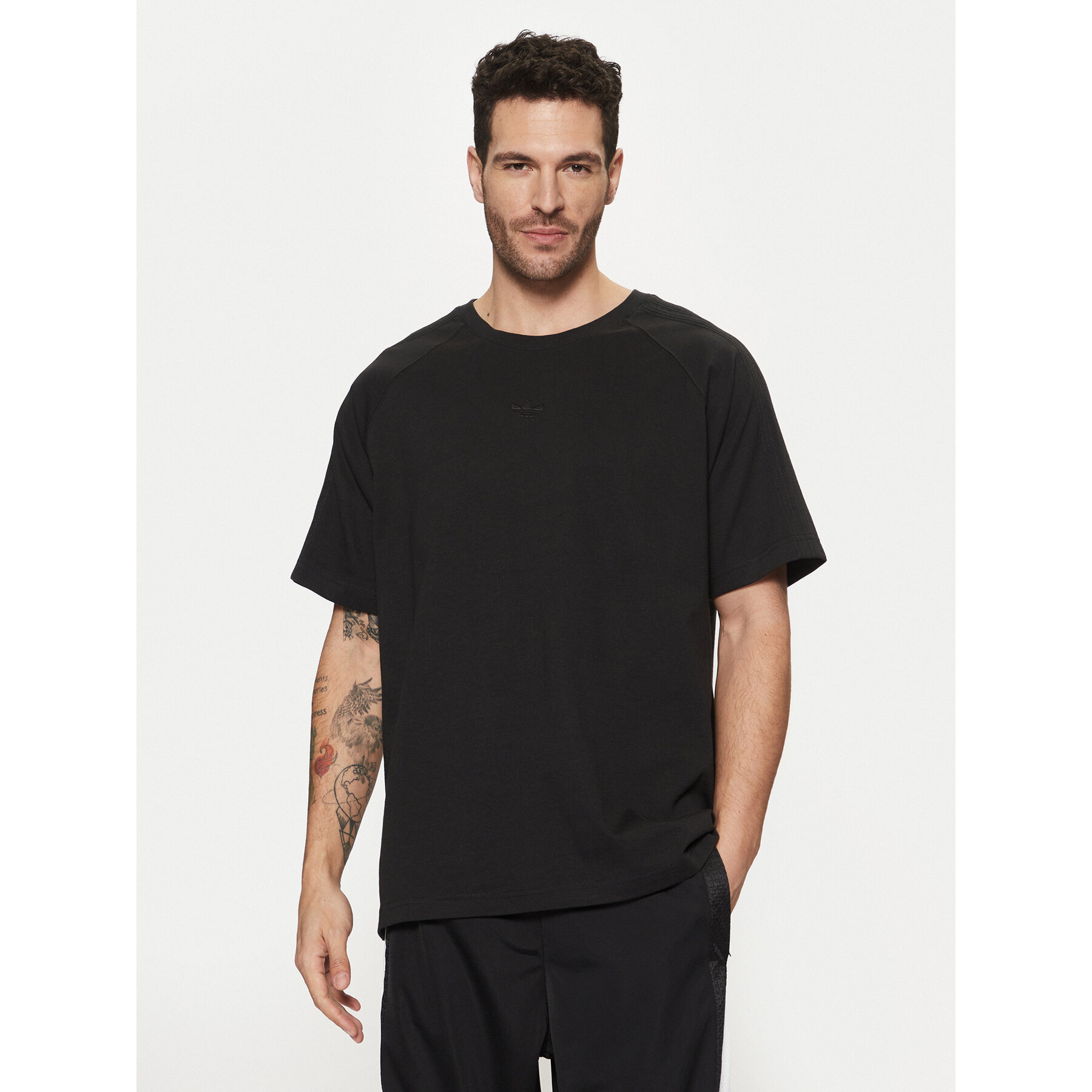 adidas Póló Premium Essentials JC9570 Fekete Loose Fit