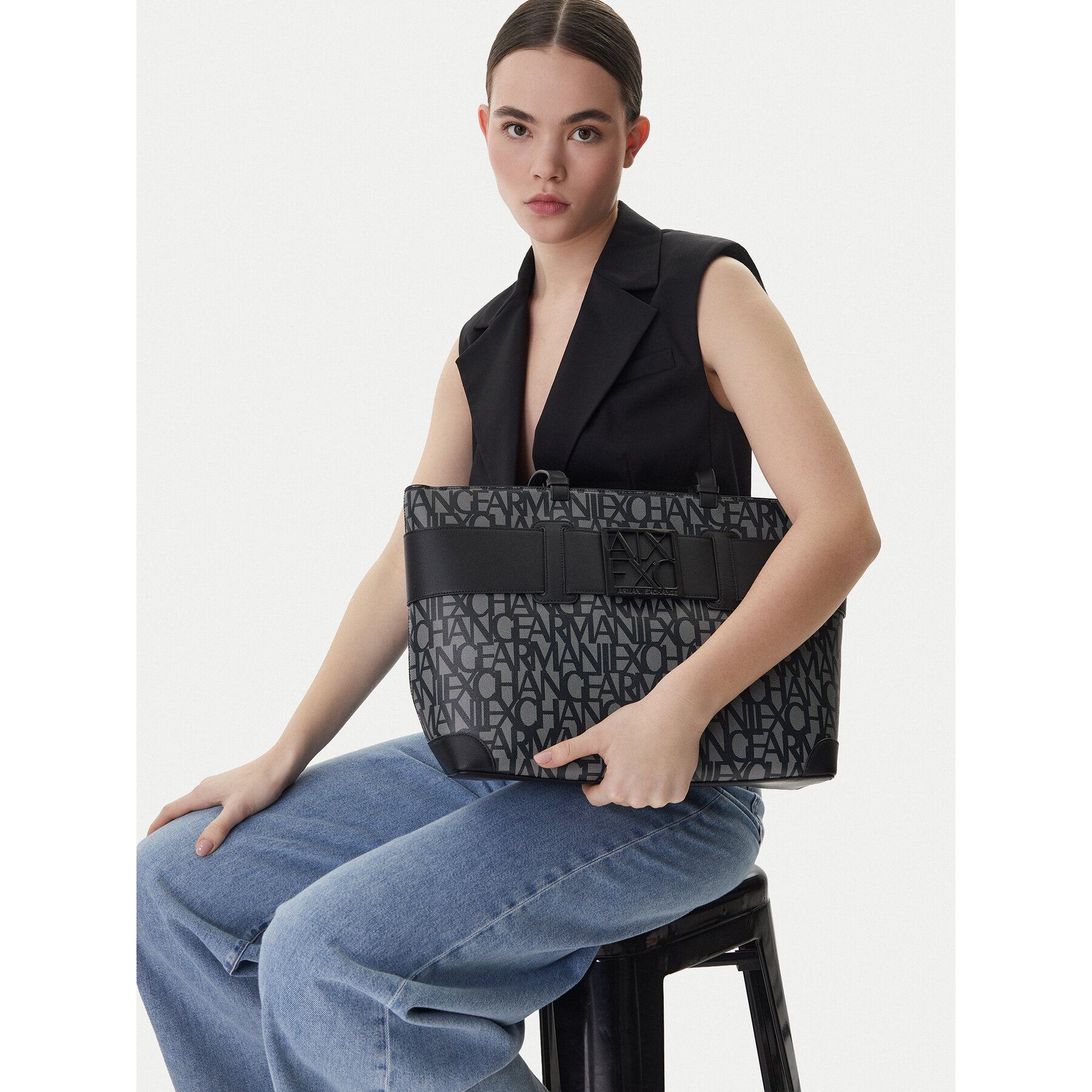 Kabelka Armani Exchange 949127 3F742 00850 Čierna