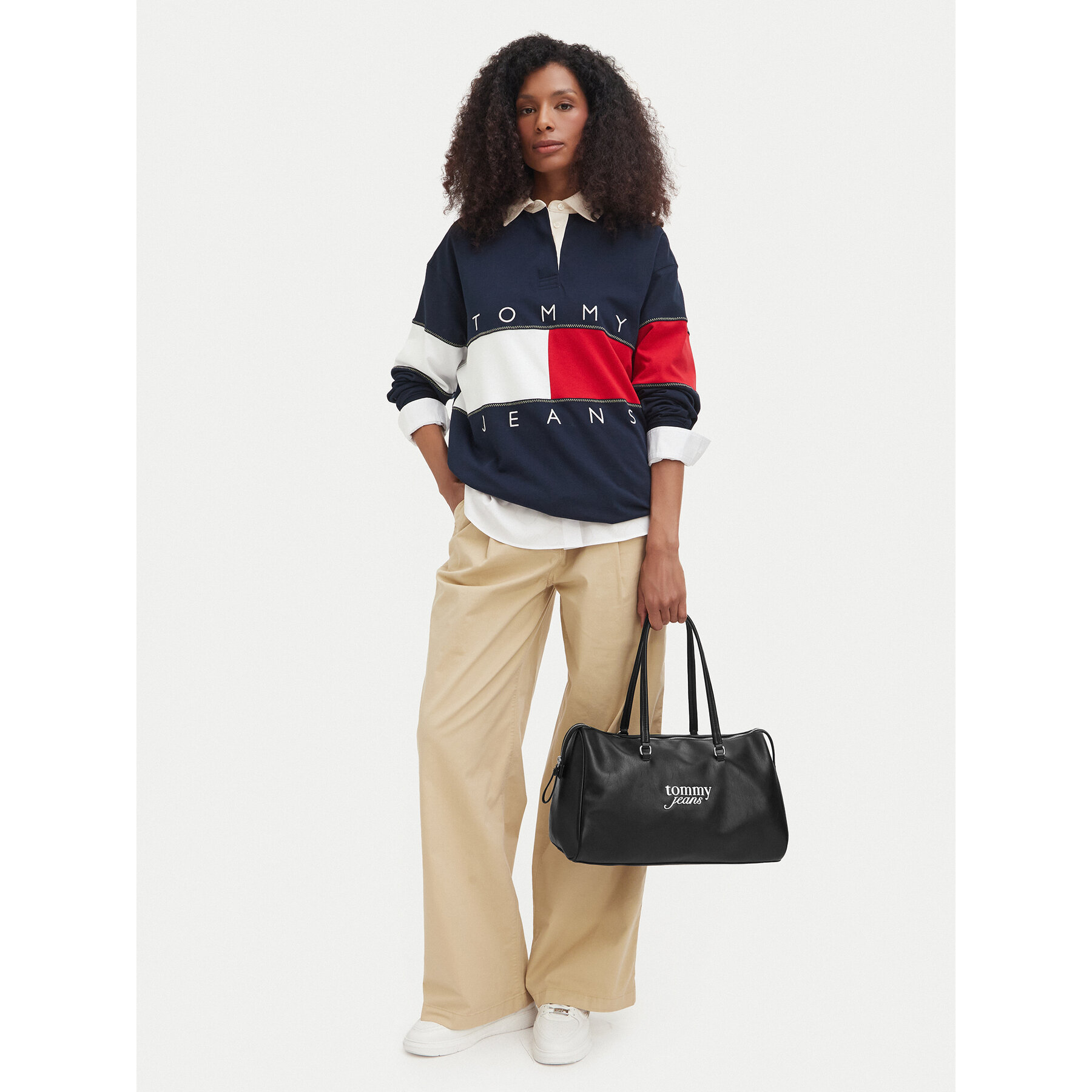 Kabelka Tommy Jeans Tjw Bold Script AW0AW19054 Černá