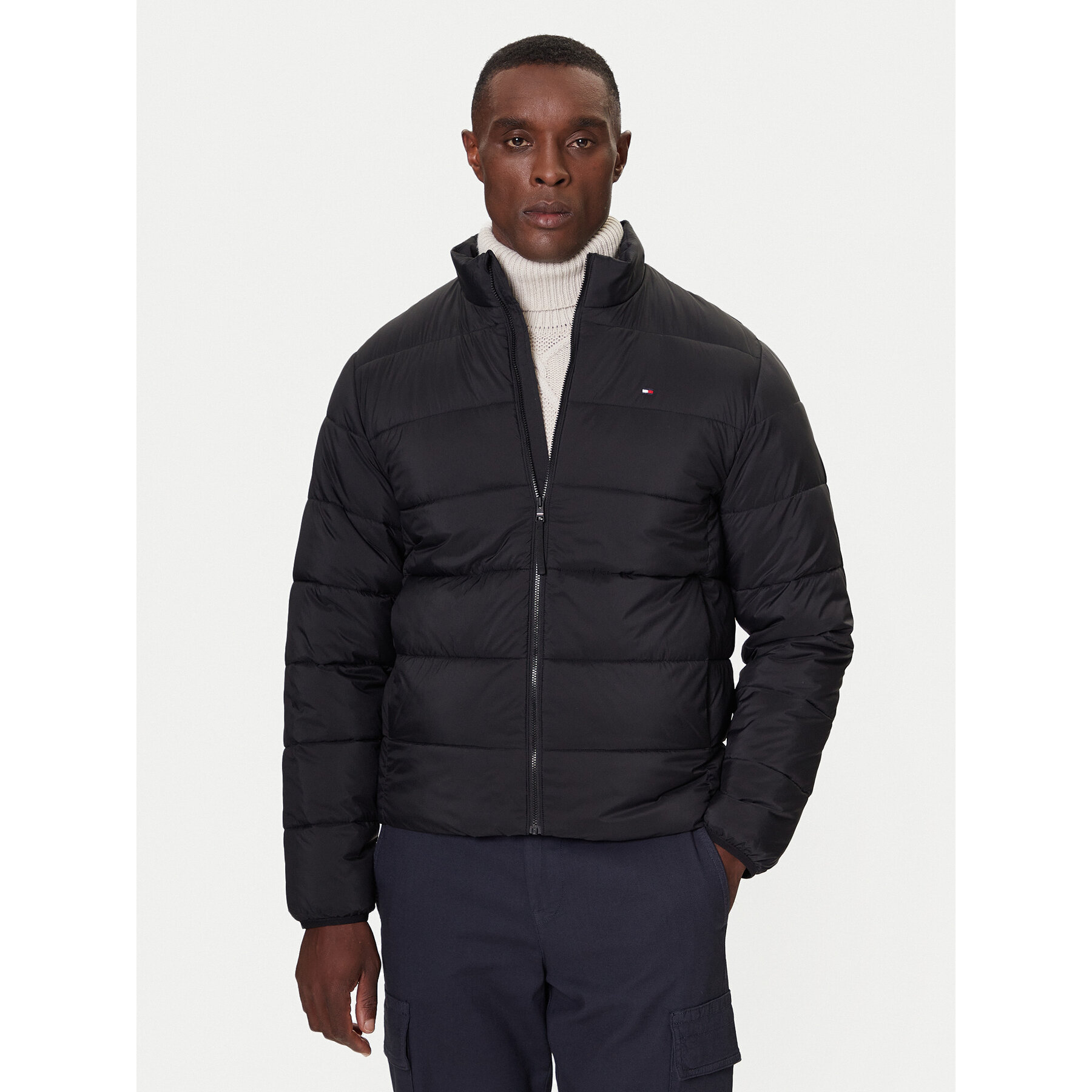 Tommy Hilfiger Winterjacke MW0MW41982 Schwarz Regular Fit