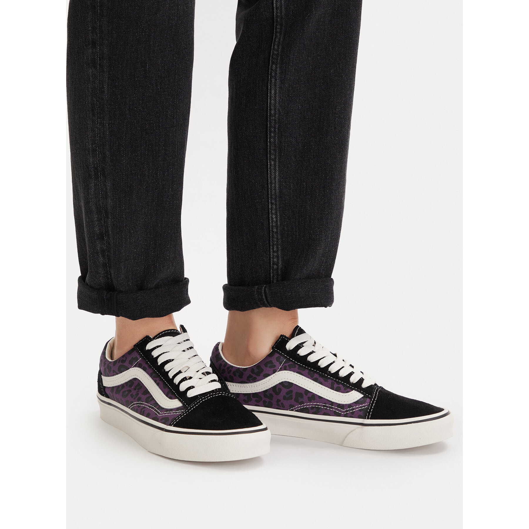 Tenis superge Vans Old Skool VN000D7Z6N01 Vijolična