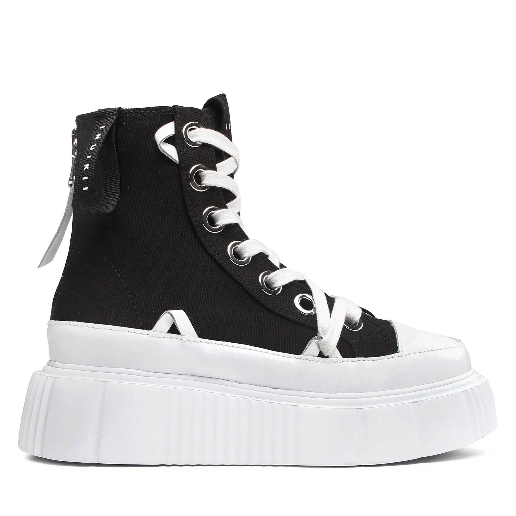Sneakers Inuikii