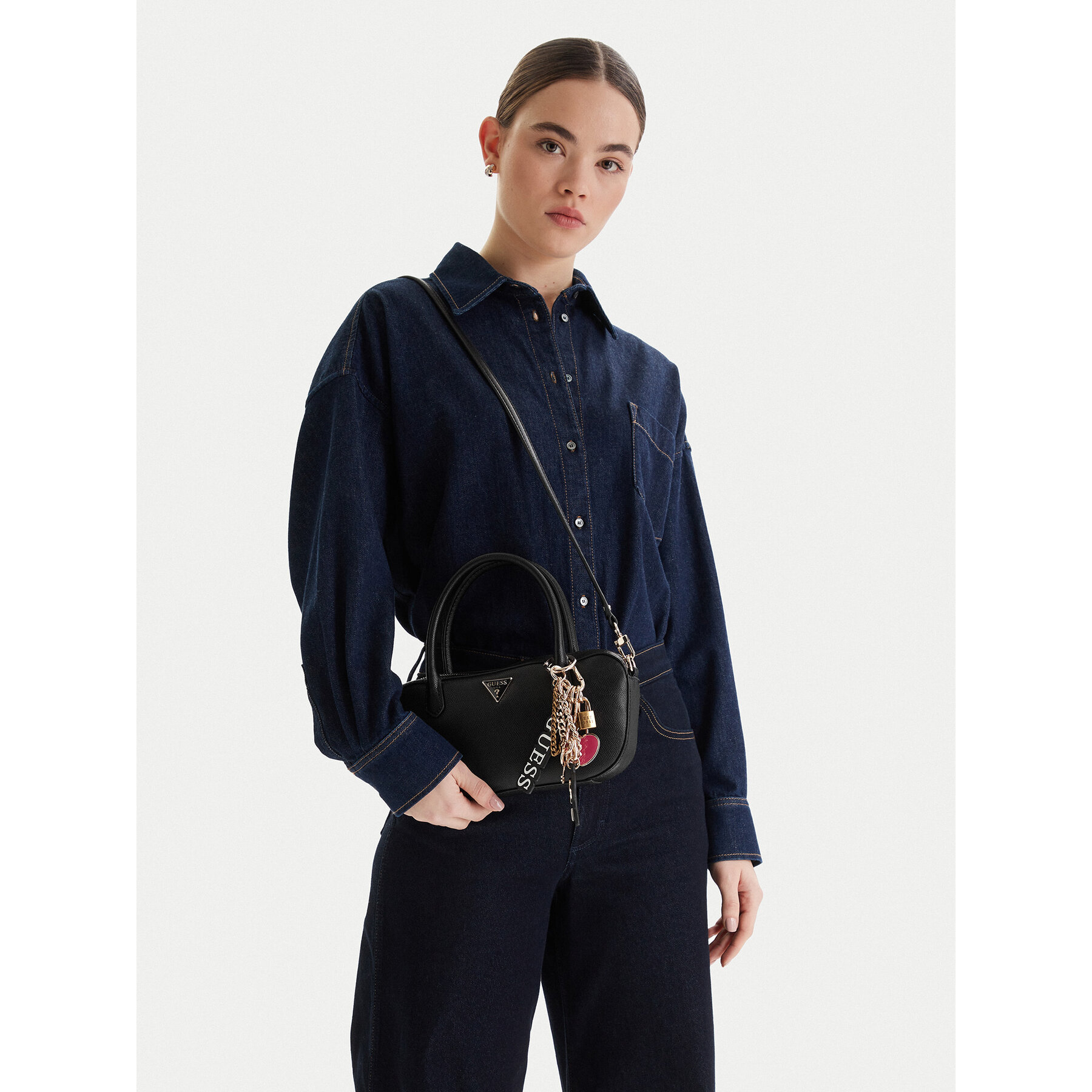 Geantă Guess Davina HWBG98 99050 Negru