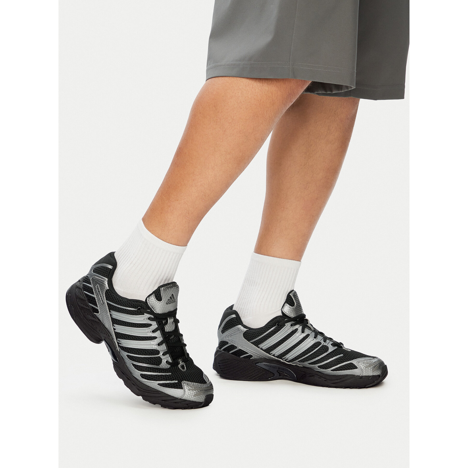 Tenisice adidas Adistar Control 3 HQ2665 Crna