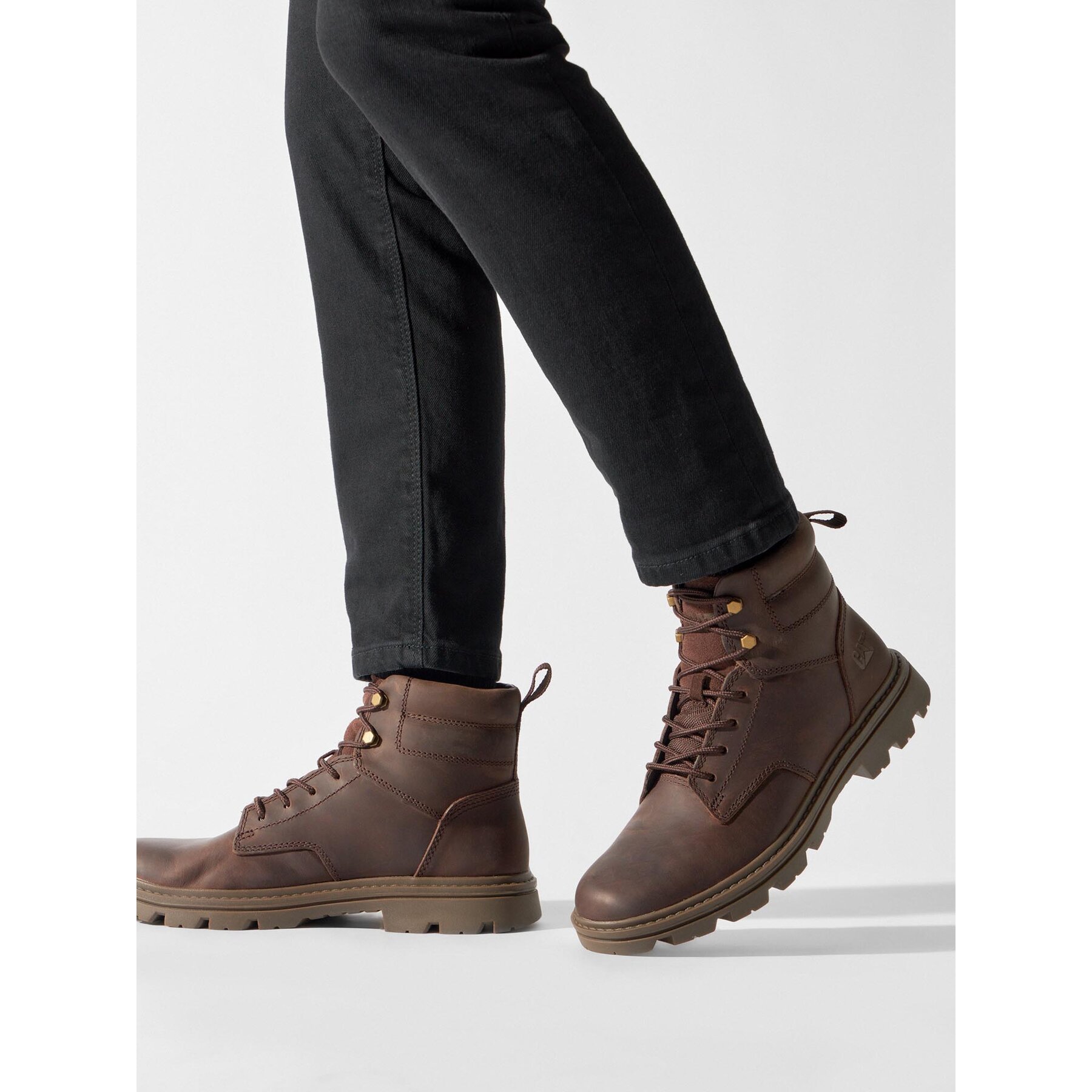 Trappers CAT Footwear Practitioner Mid P725843 Maro