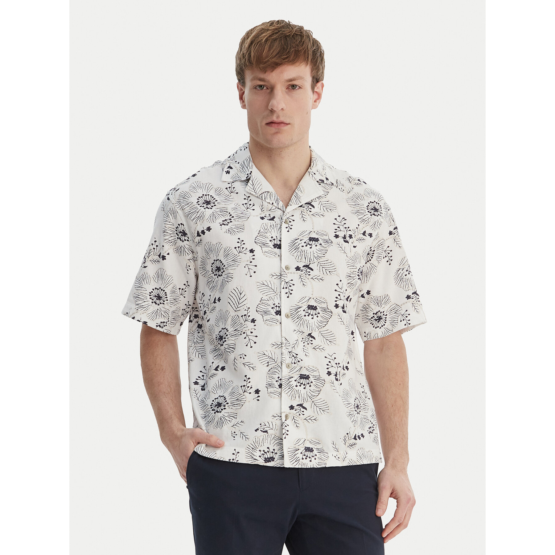Guess Hemd M6GH29 W1718 Weiß Regular Fit