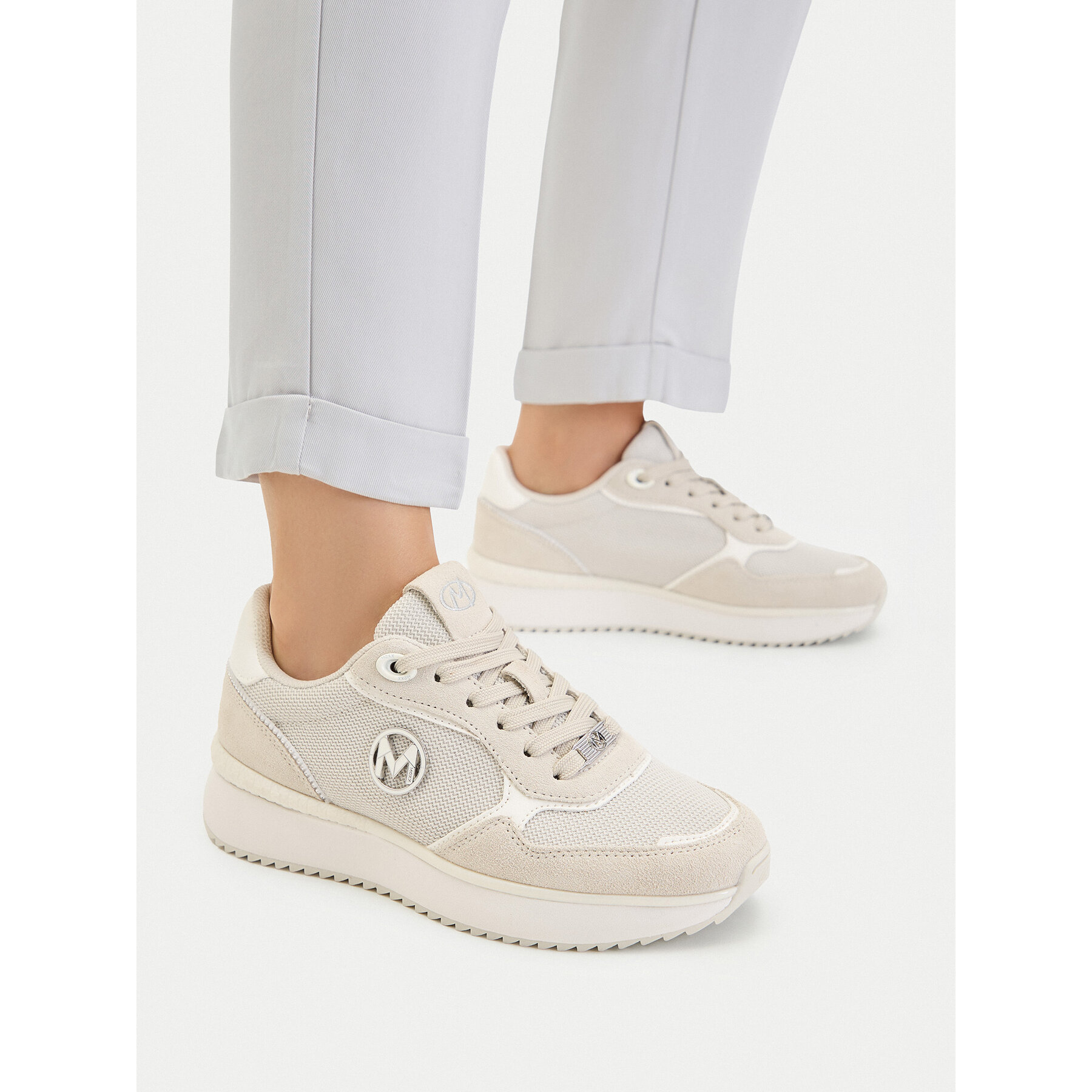 Sneakersy MEXX EO-MI001011461W Biela