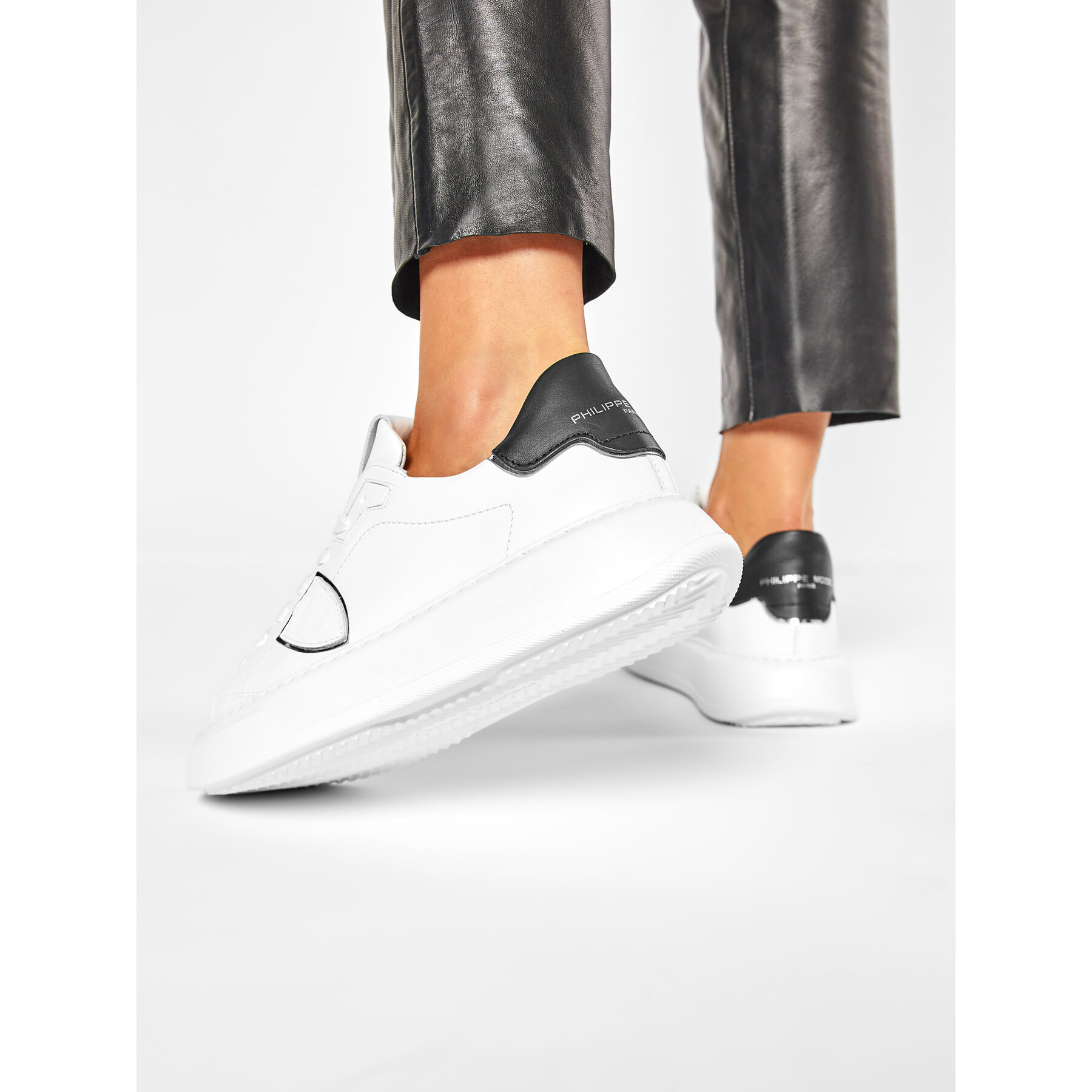 Sneakersy Philippe Model Temple BTLD V010 Biela