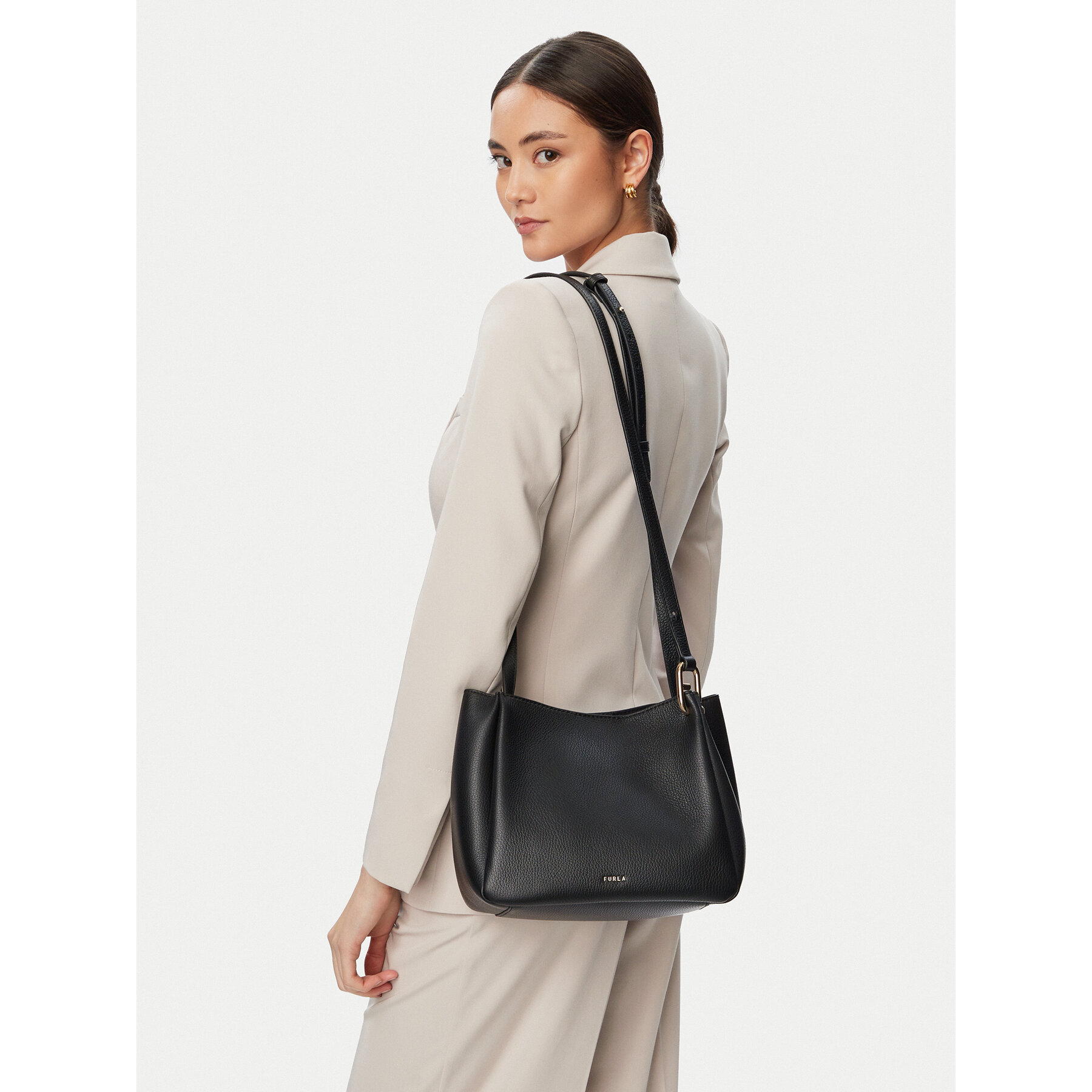 Geantă Furla Nuvola M WB02020 HSF000 CN O6000 Negru