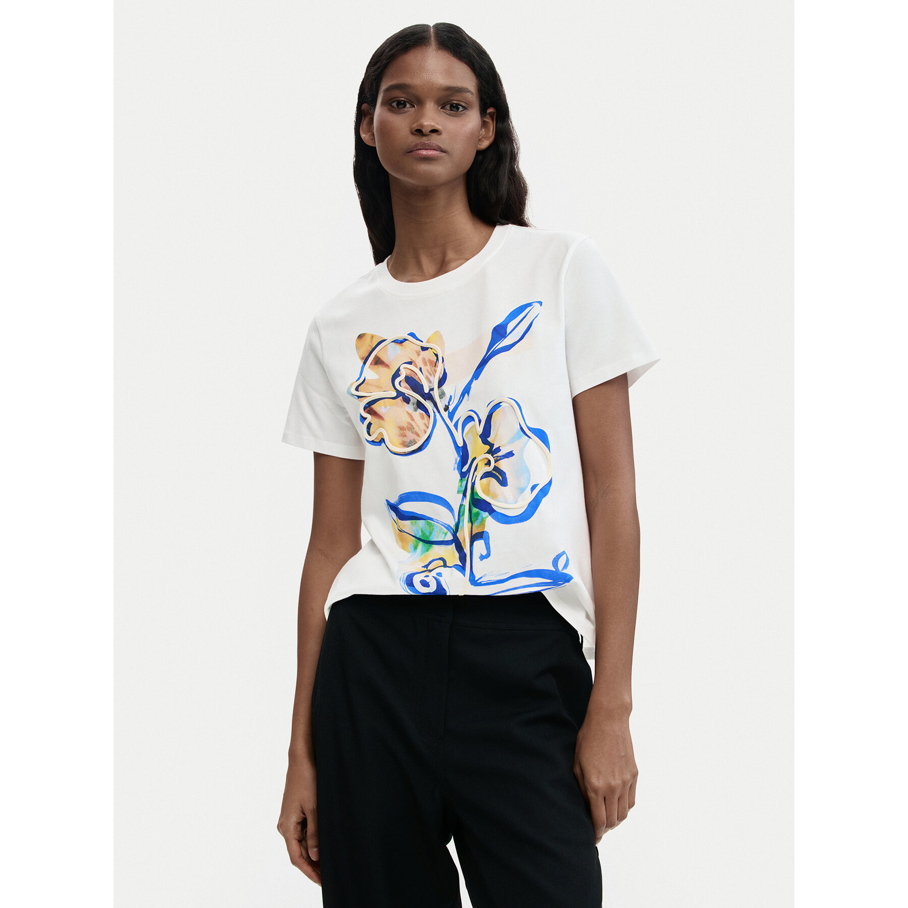 Desigual T-shirt Zurich 26SWTK38 Bijela Regular Fit