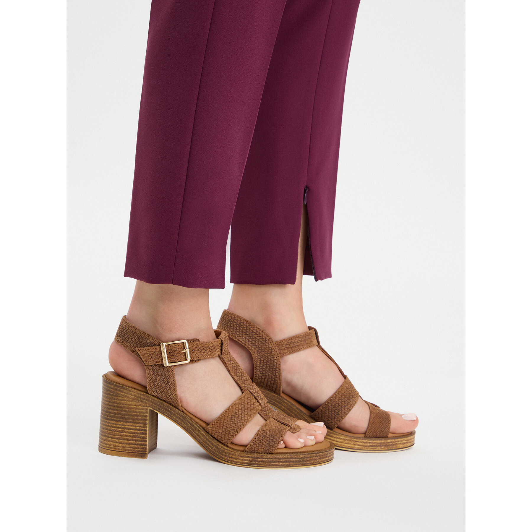Sandali Tamaris 1-28302-46 Rjava