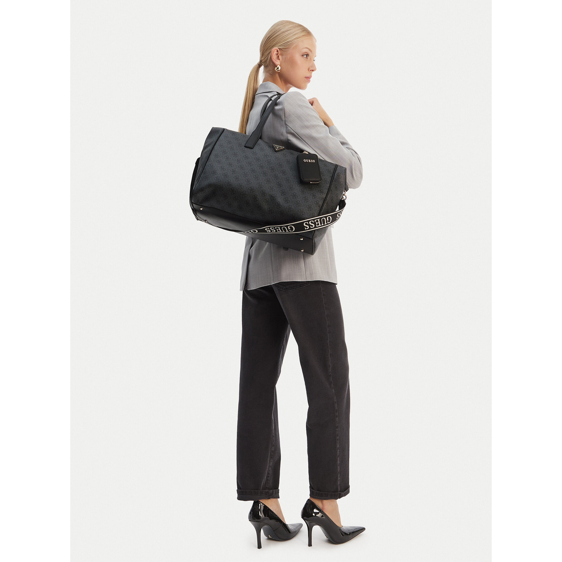 Τσάντα Σαββατοκύριακου Guess TWHB92 11017 Γκρι