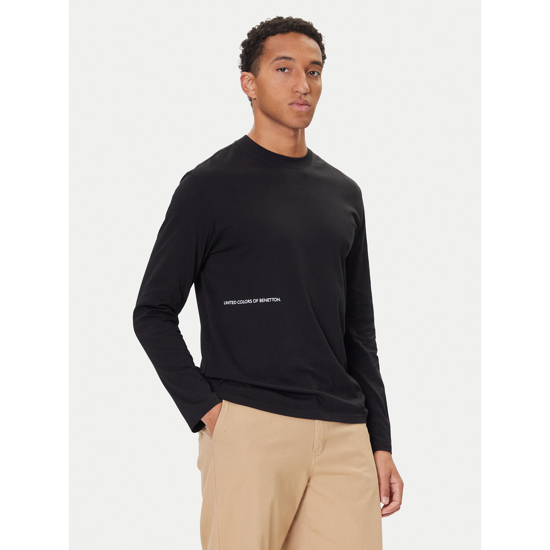 United Colors Of Benetton United Colors Of Benetton Μπλούζα πιτζάμας 30964M021 Μαύρο Regular Fit