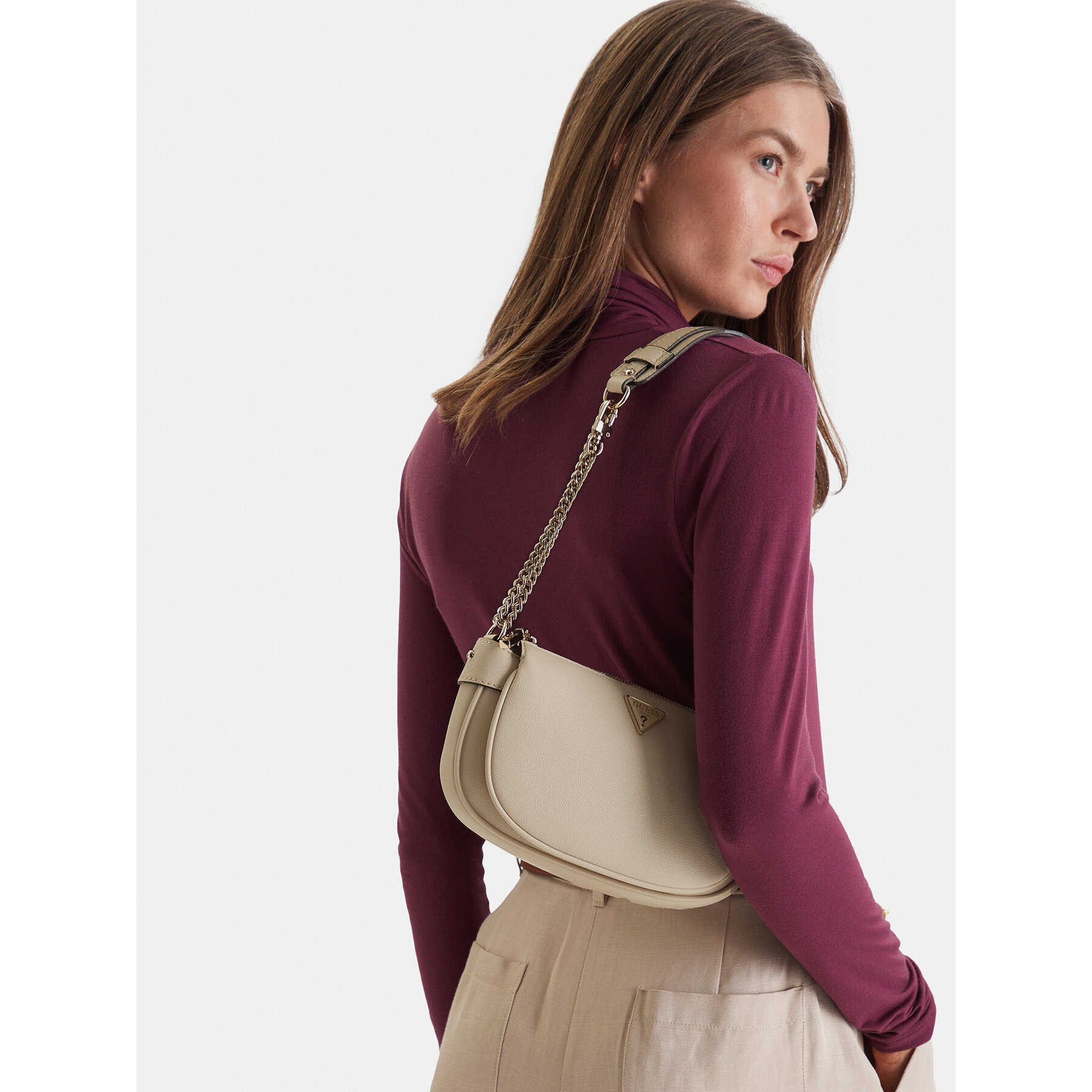 Дамска чанта Guess HWBG95 19170 Бежов