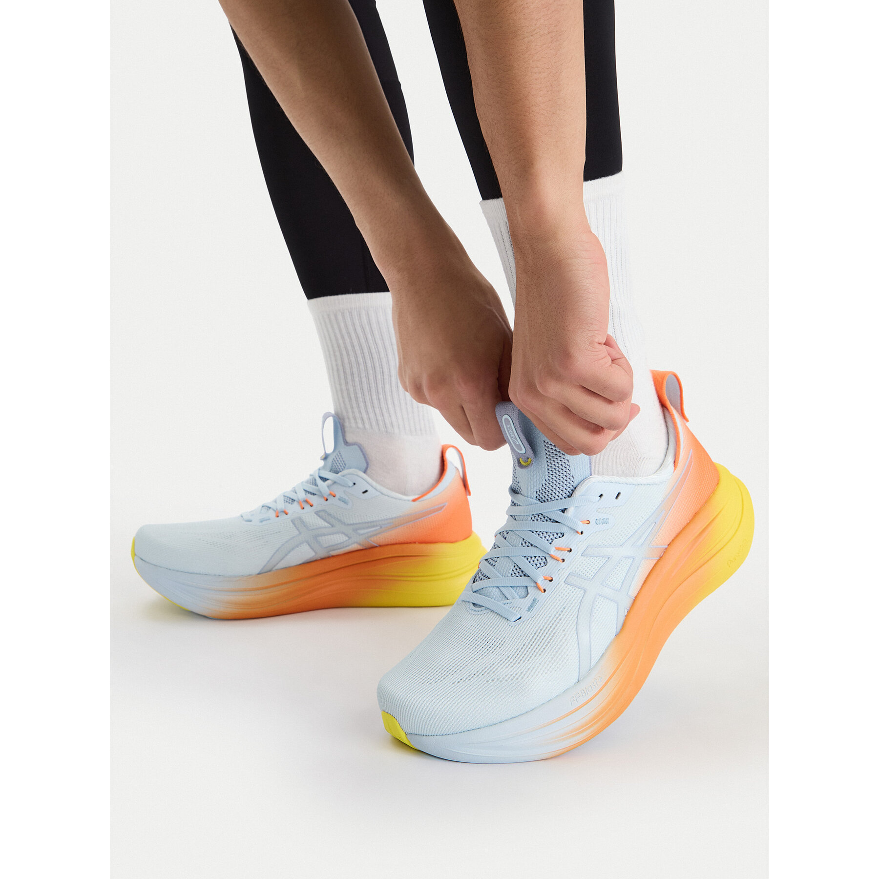 Маратонки за бягане Asics Gel-Nimbus 28 1011C221 Син