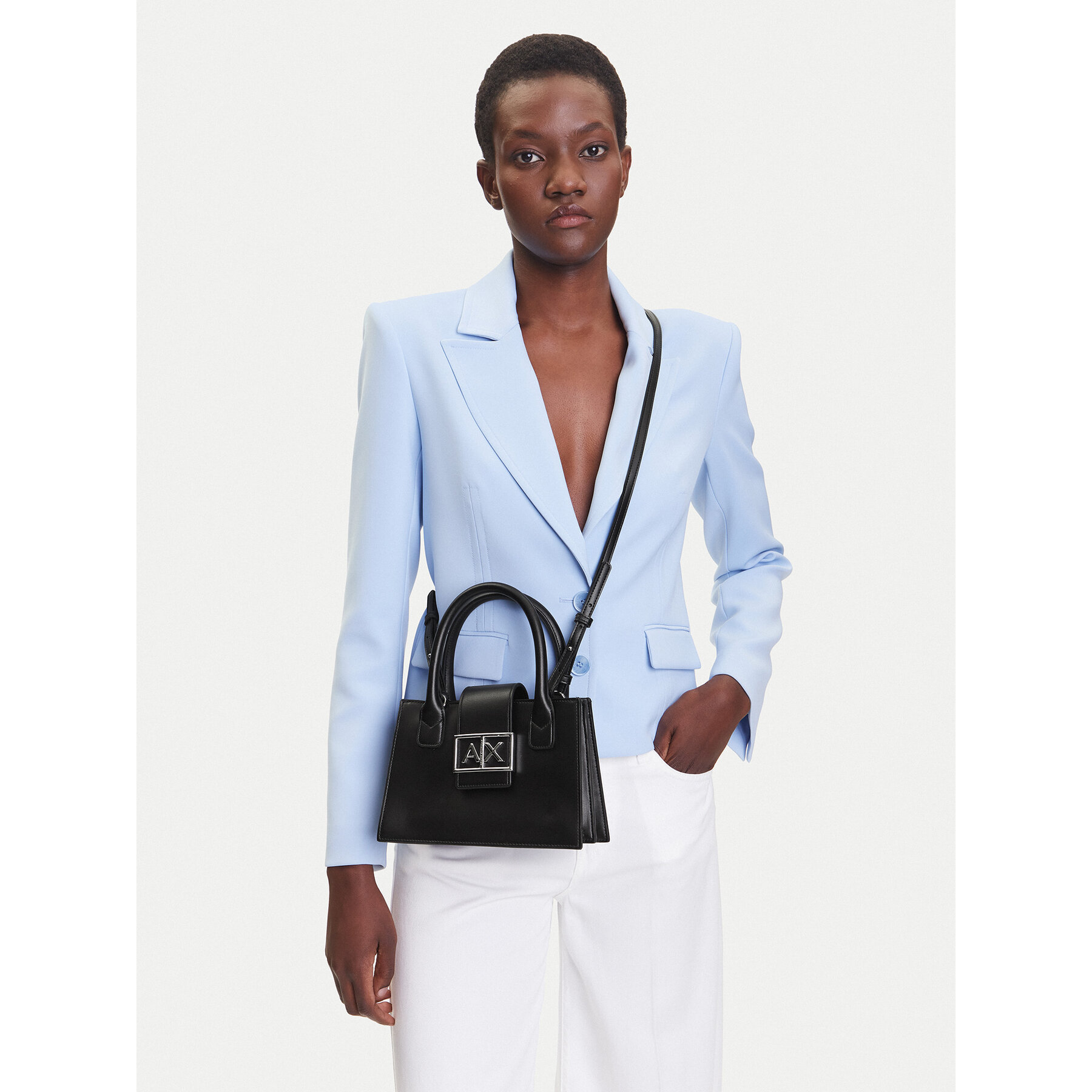 Ročna torba Armani Exchange XW000306 AF12039 UC001 Črna