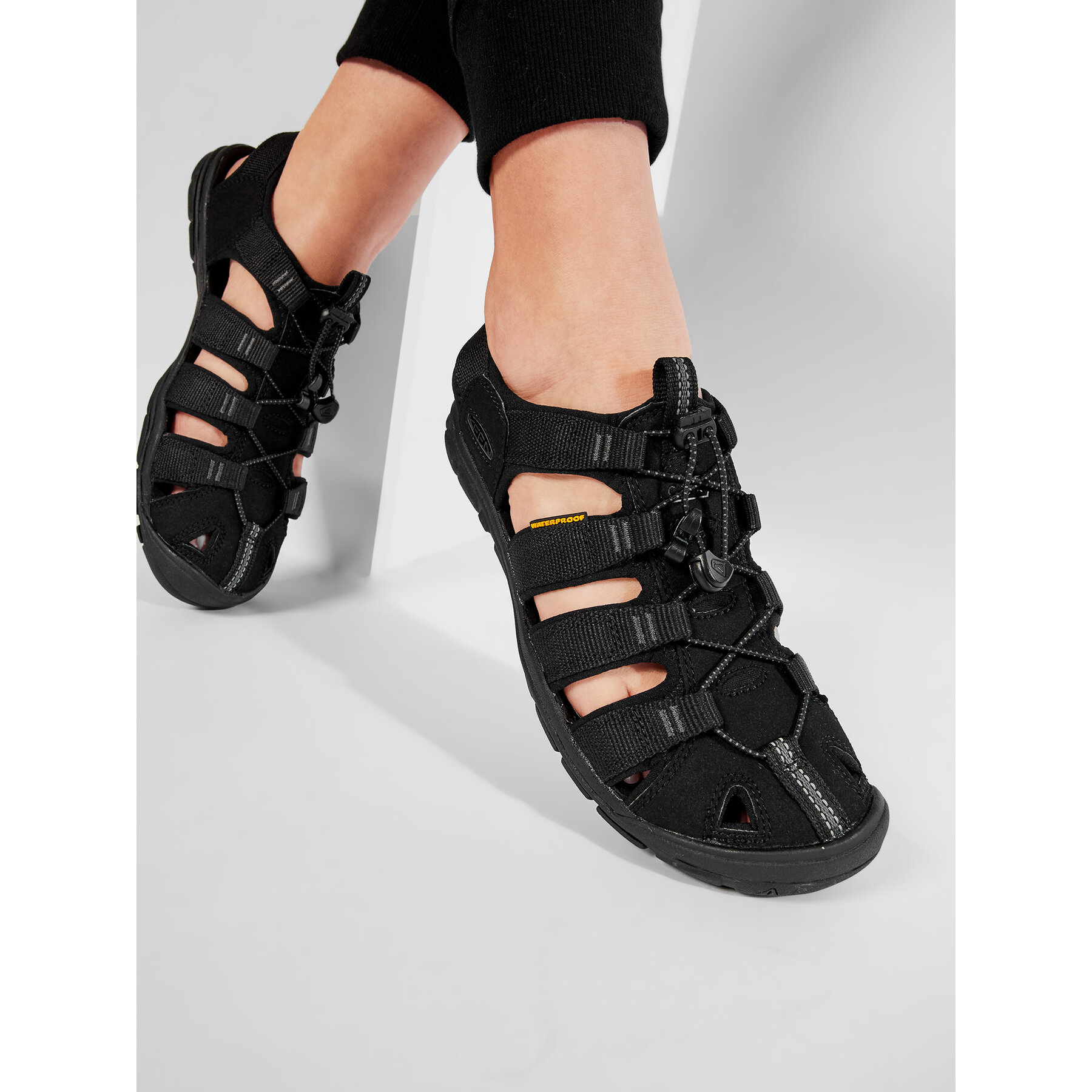 Sandále Keen Clearwater Cnx 1020662 Čierna