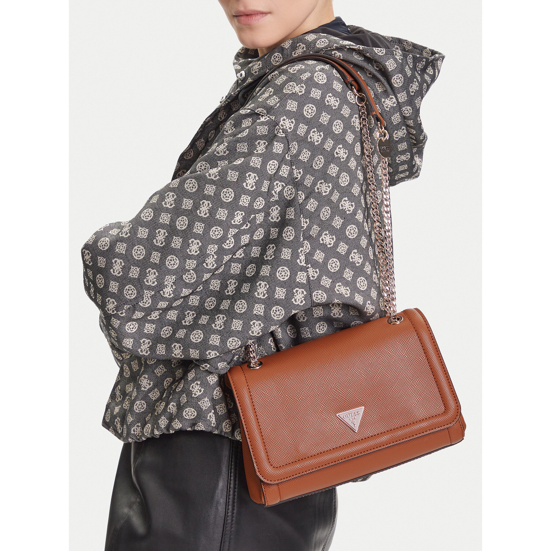Ročna torba Guess Noelle II HWZG96 72210 Rjava