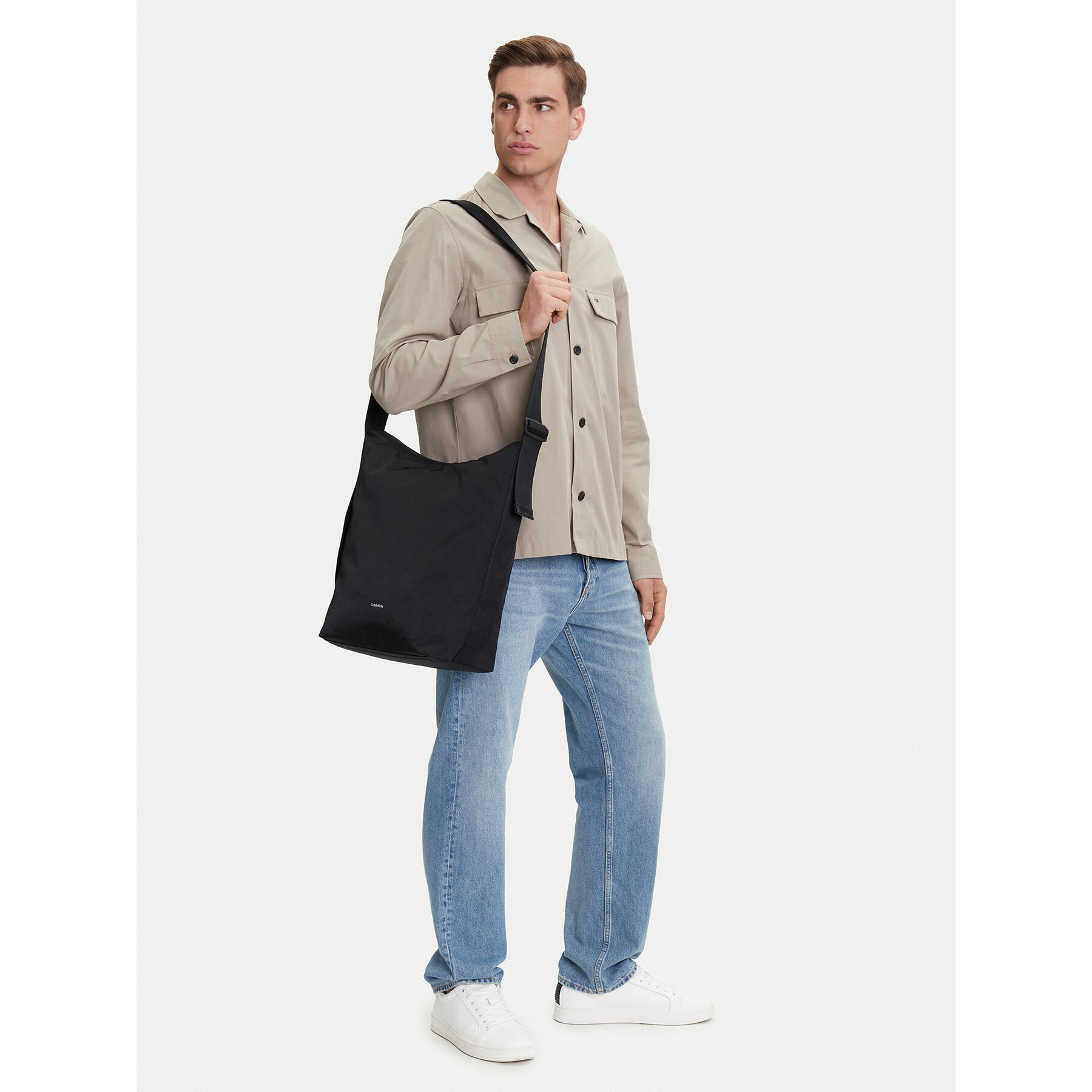 Táska Calvin Klein Ck Ease Hobo Tote K50K512893 Fekete