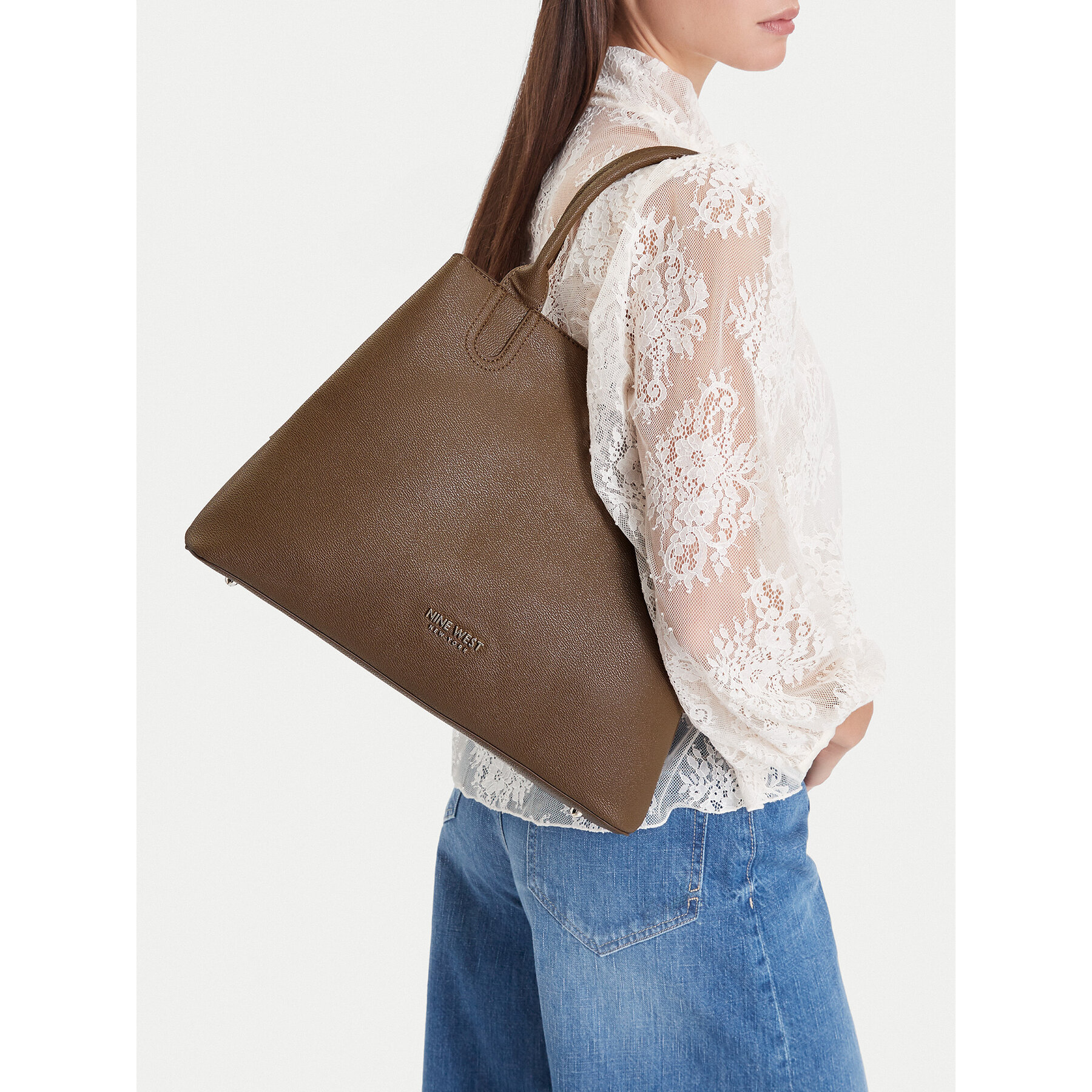 Дамска чанта Nine West CEO-ILCHESTER PLACE-LH22273 Кафяв