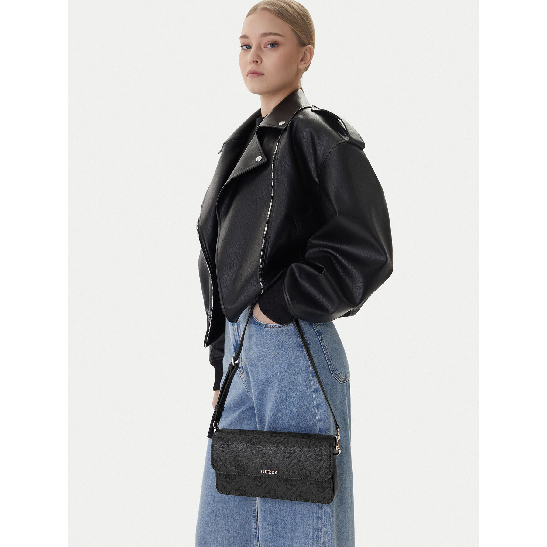 Geantă Guess Sadie HWOS81 18190 Negru