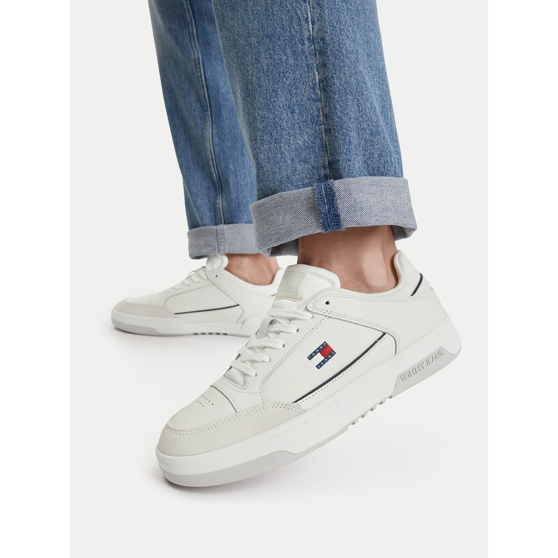 Tenisice Tommy Jeans Basket EM0EM01792 Bijela