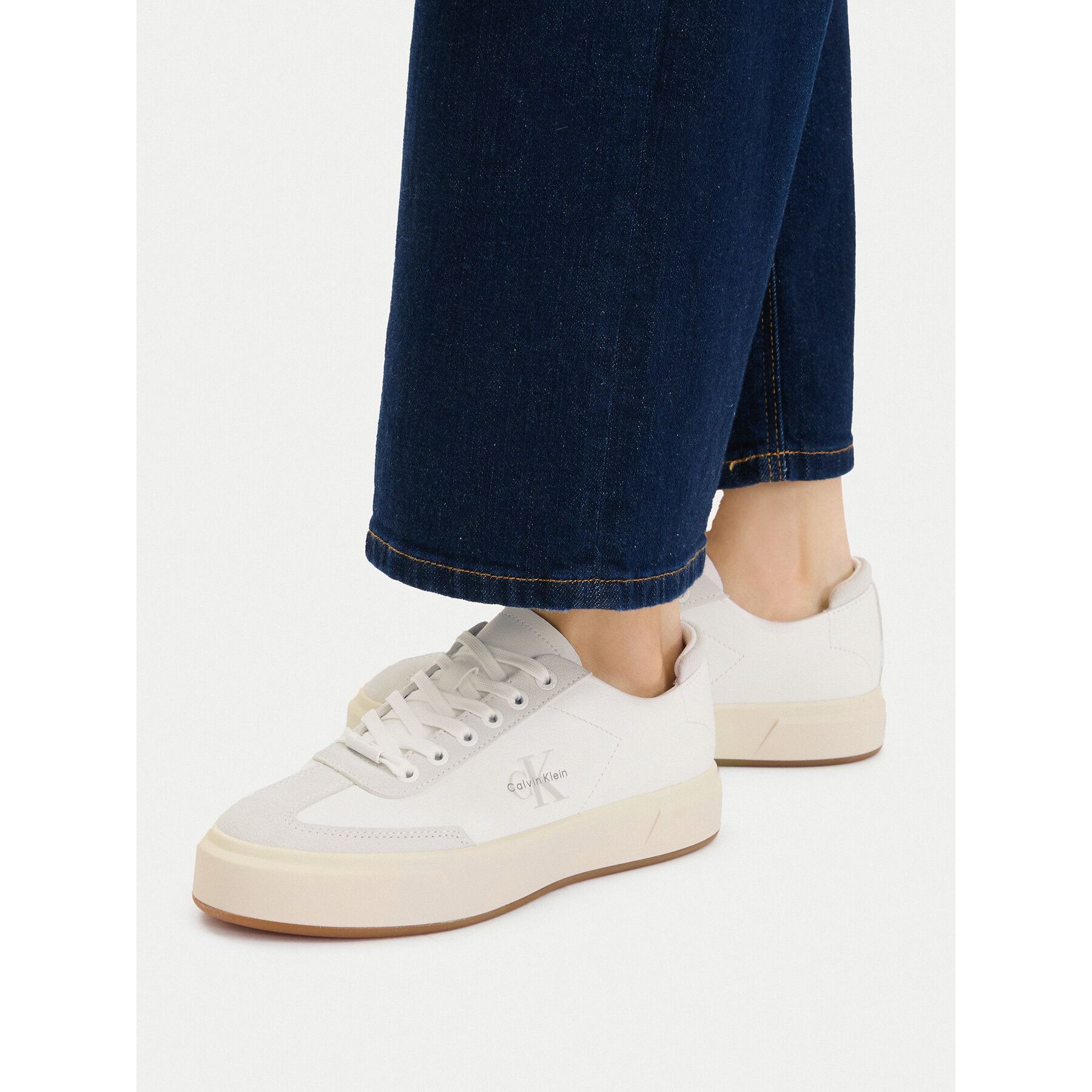 Sneakers Calvin Klein Basket Cups Lup Wt Lth Su HW0HW02984 Alb