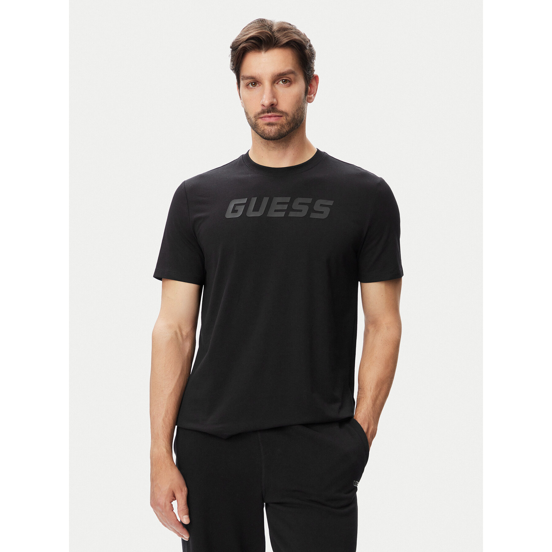 Guess Majica Z6YI26 K5090 Črna Regular Fit