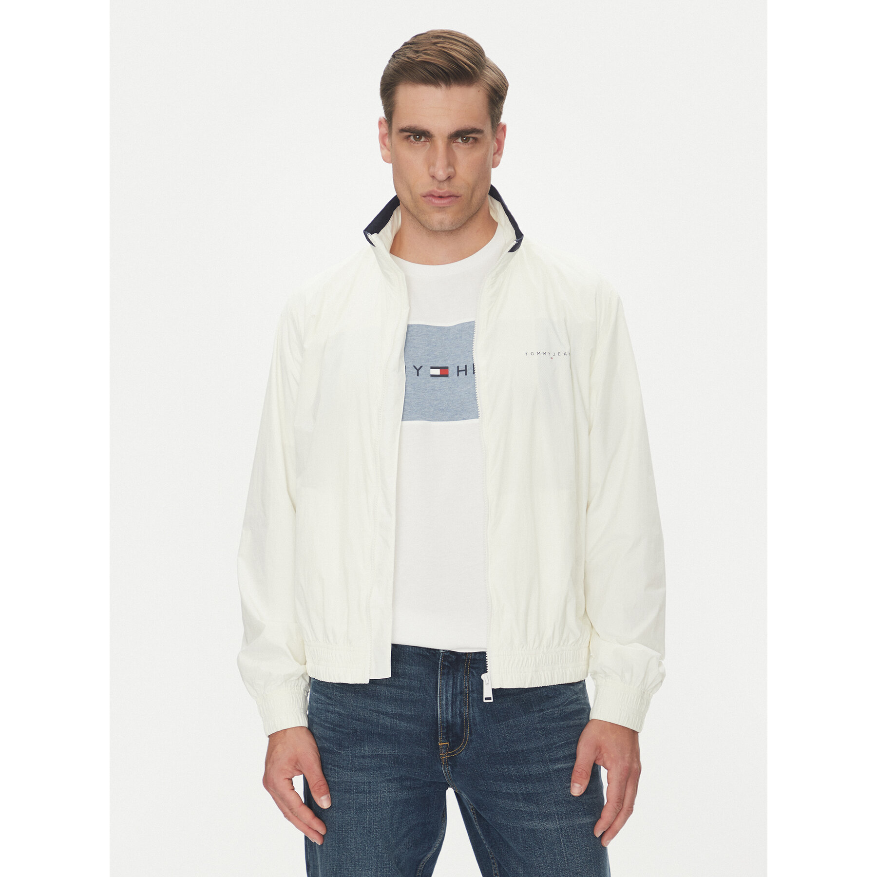 Tommy Jeans Übergangsjacke Essential DM0DM21667 Weiß Regular Fit