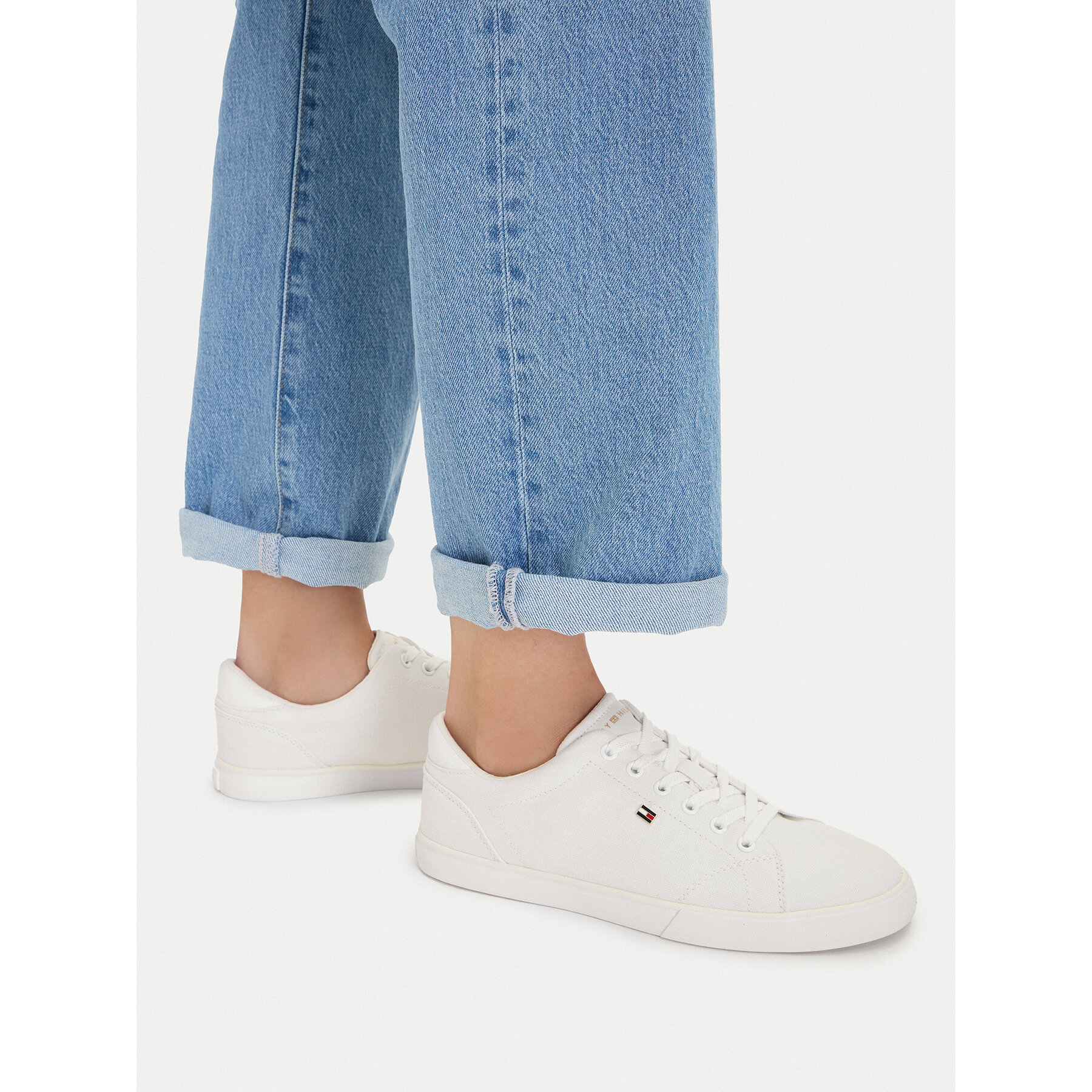 Гуменки Tommy Hilfiger Th Low Profile Vulc Canvas FW0FW09102 Бял