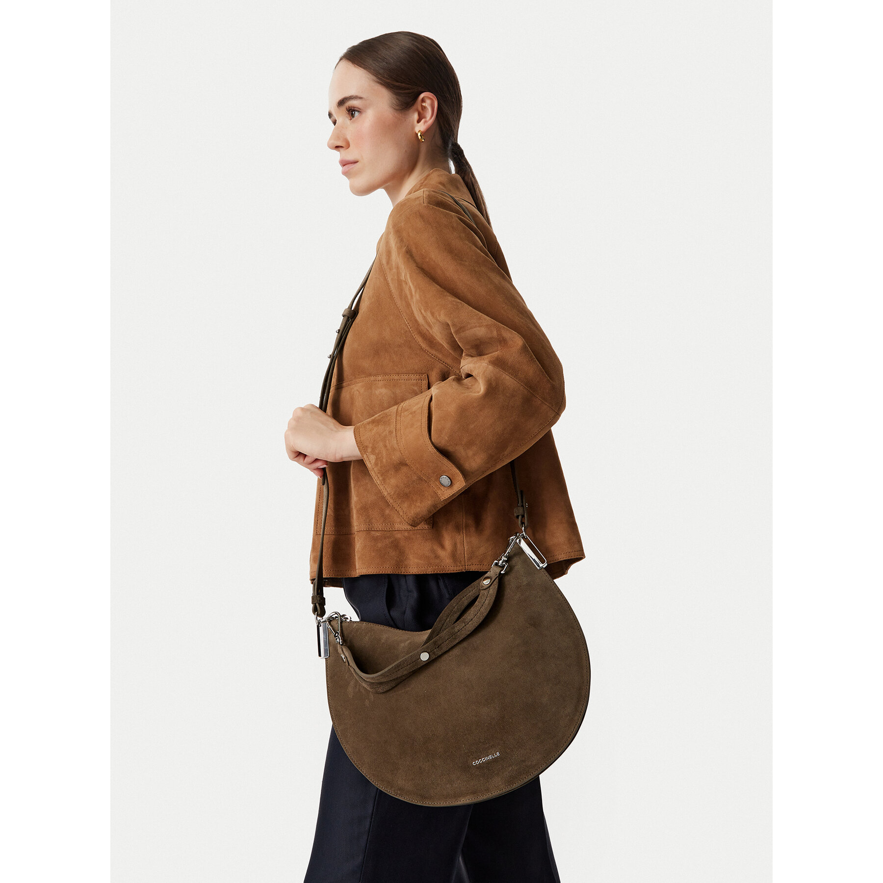 Coccinelle Τσάντα Coccinelle QKG Coccinellesunup Suede E1 QKG 13 02 01 Χακί