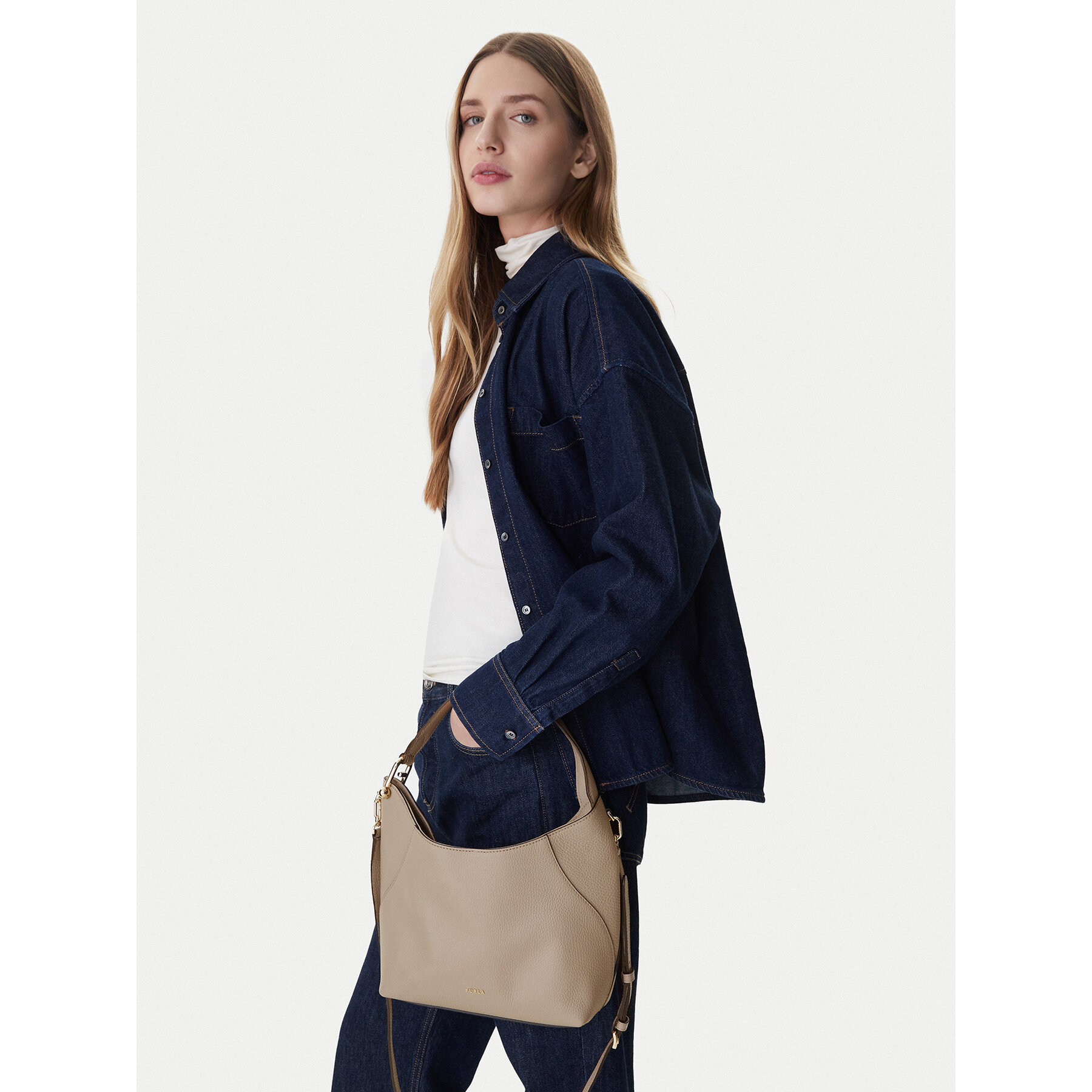 Geantă Furla Lara S WB01958 HSF000 BG 4488S 1007 Bej