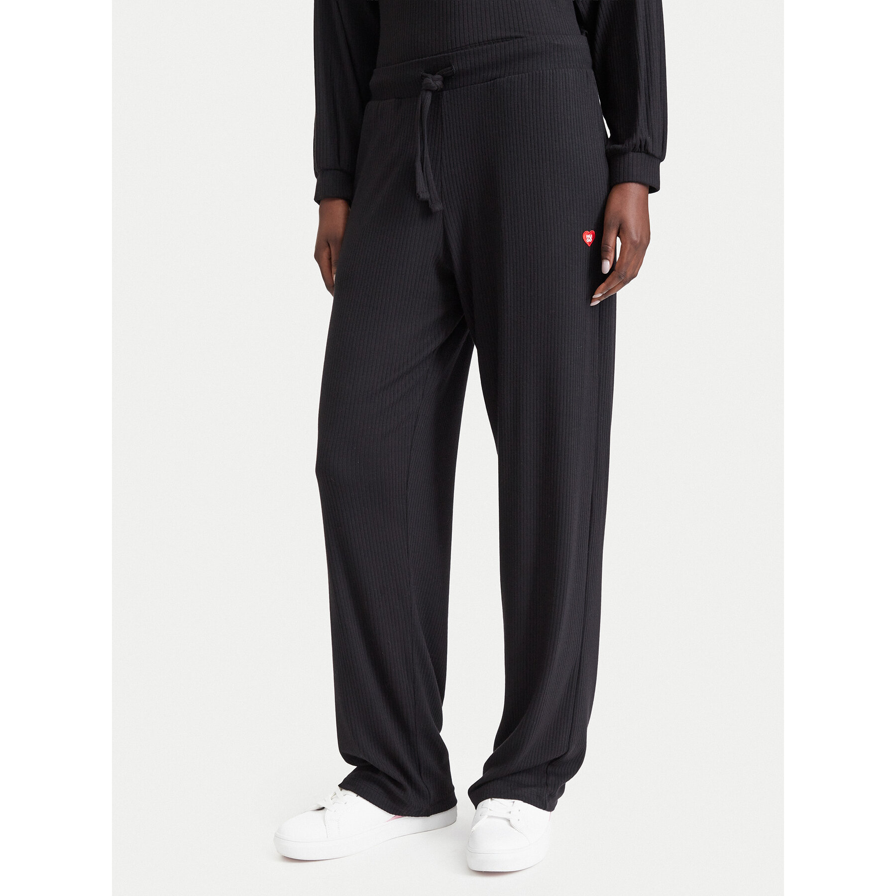 HUGO Jogginghose Heart 50566660 Schwarz Relaxed Fit