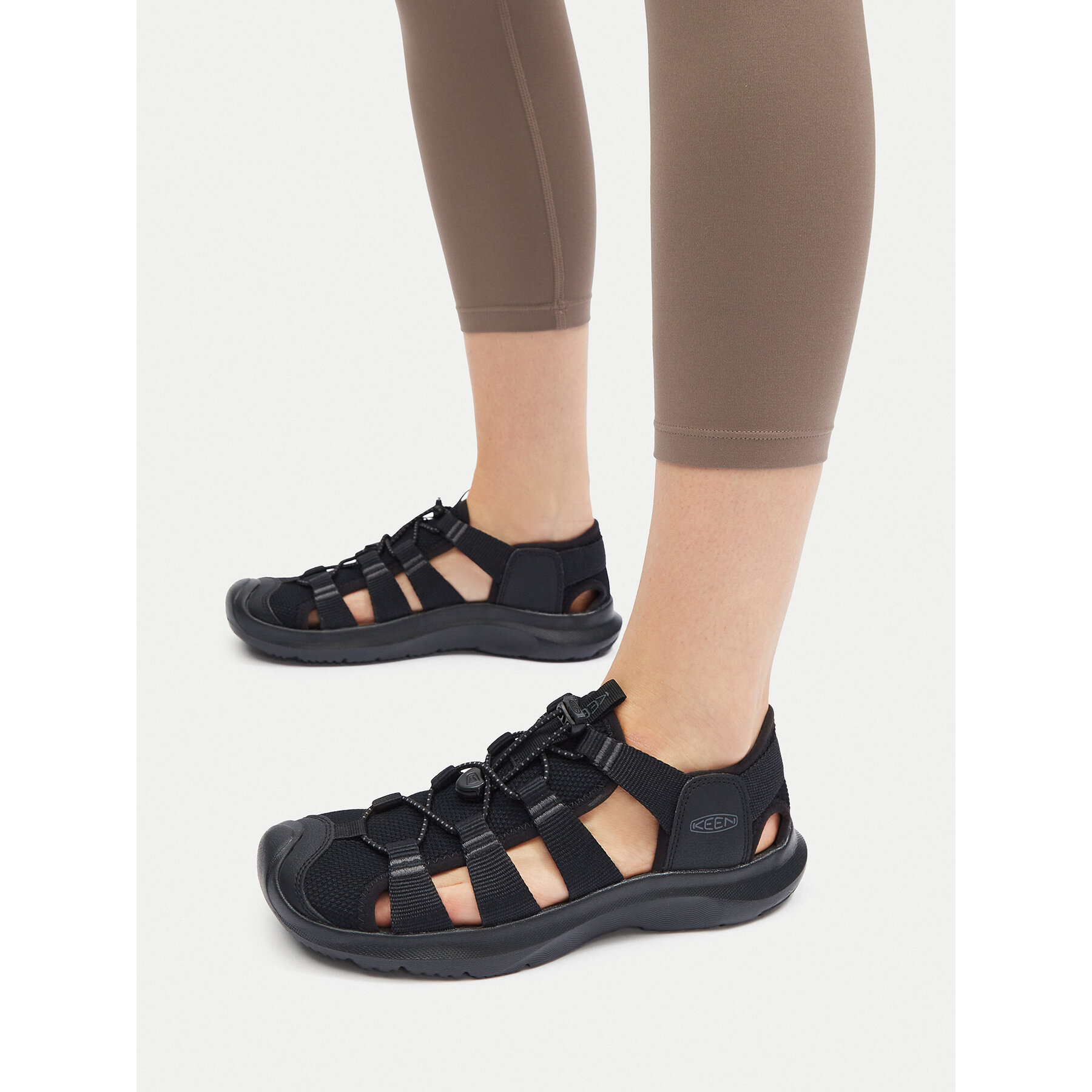 Sandale Keen Seanik H2 W 1030760 Crna