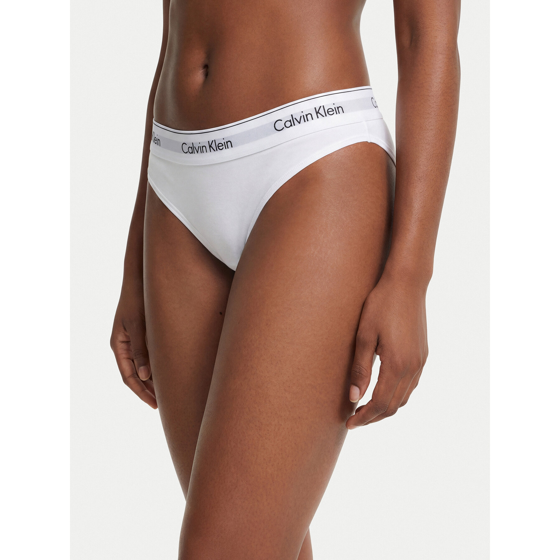 Calvin Klein Underwear Στρίνγκ LV00QF8518 Γκρι