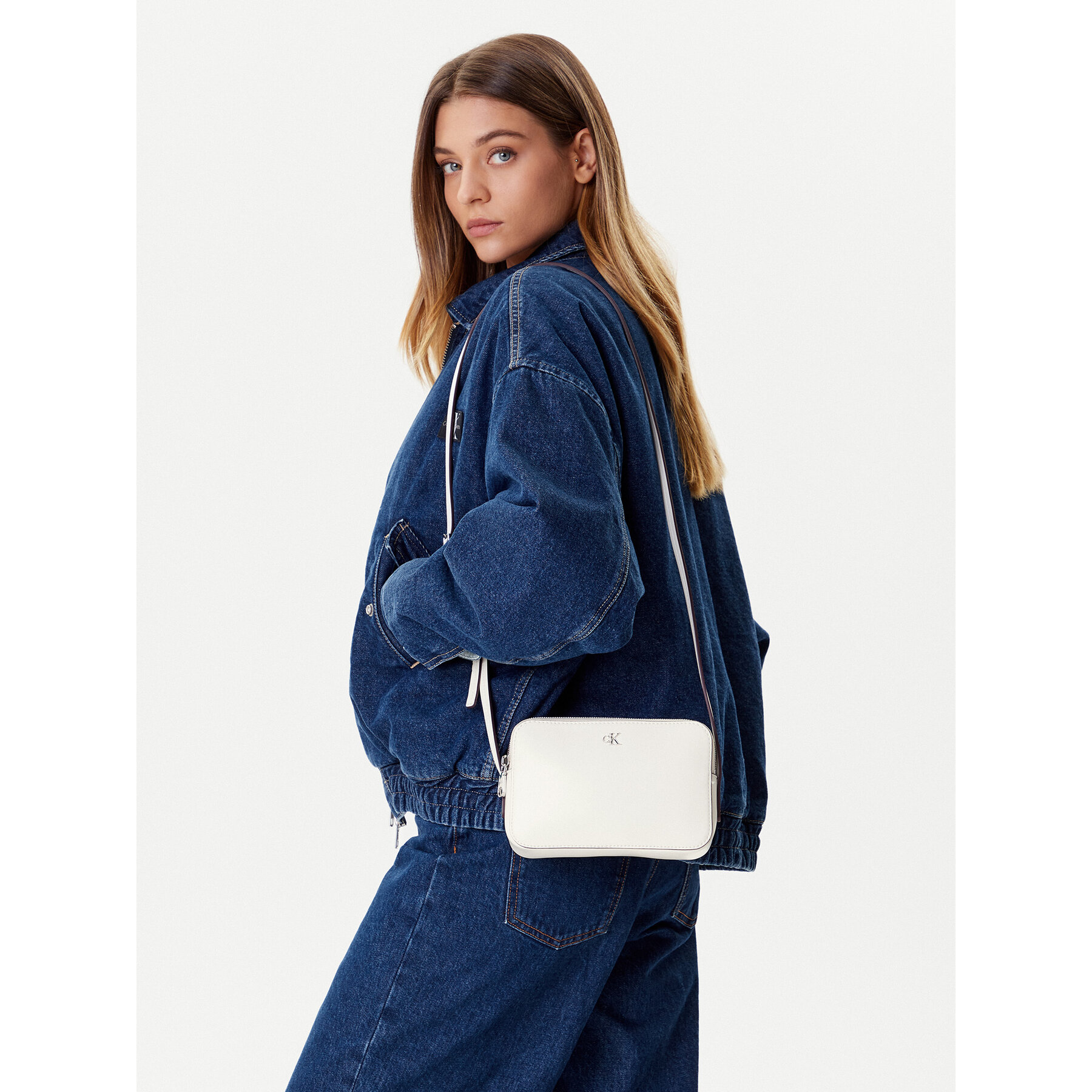 Τσάντα Calvin Klein Ck Camera Bag LV04F3173G Λευκό