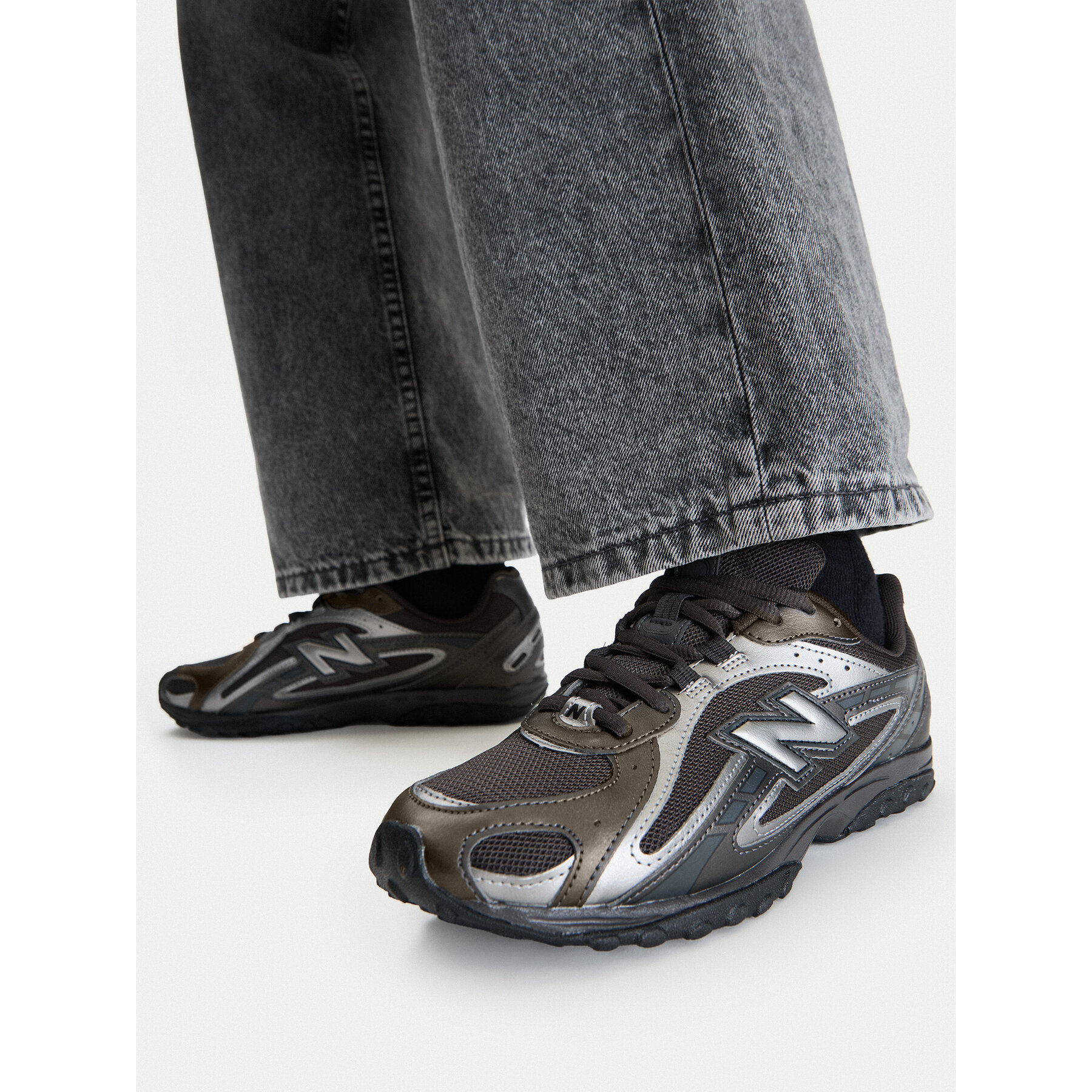 Сникърси New Balance U204LCMC Тъмносив