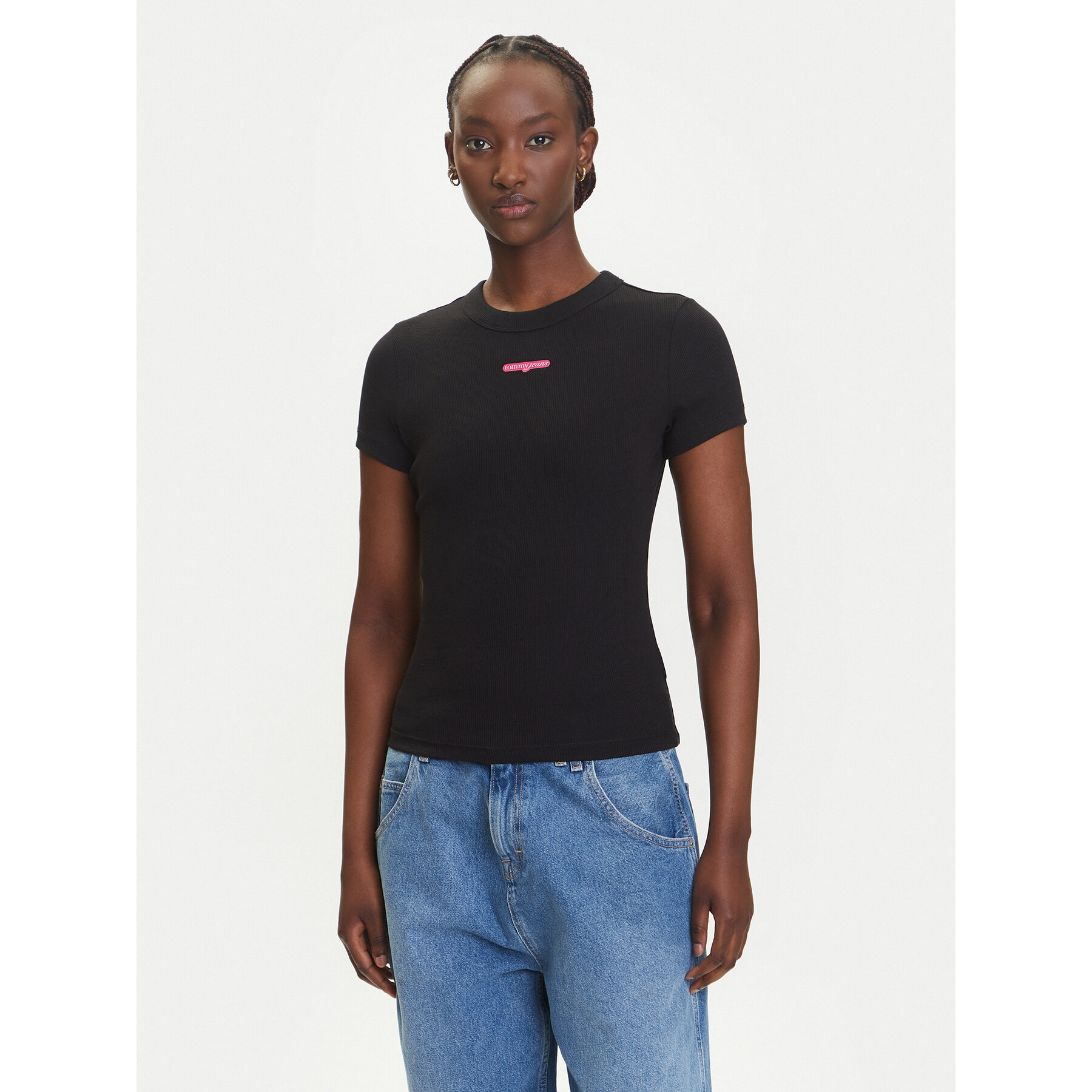 Tommy Jeans Póló Script Label DW0DW21402 Fekete Slim Fit