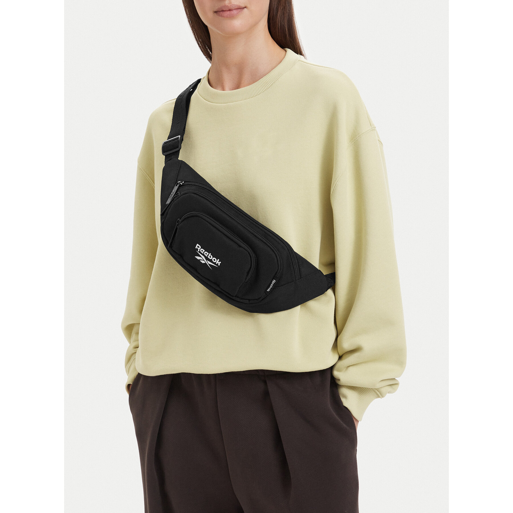 Borsetă Reebok CWBEO-RBK-B-005-07 Negru