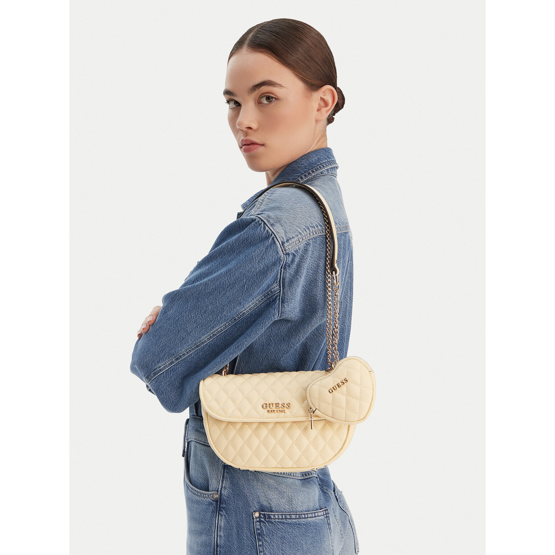 Дамска чанта Guess Atabey HWQG98 94210 Жълт